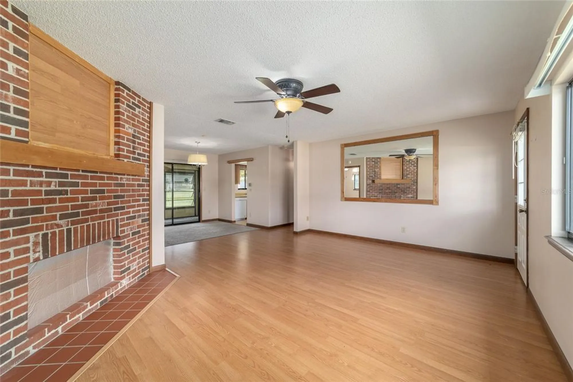 Property Slideshow image 4 of 42 | 8954 sw 101st pl, Ocala, FL, 34481