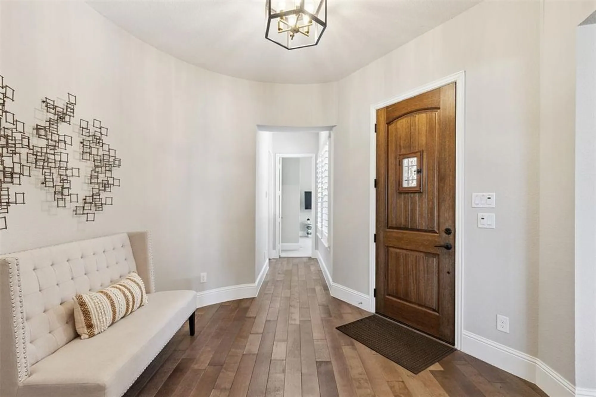 Property Slideshow image 6 of 40 | 7740 castlebridge, The Colony, TX, 75056