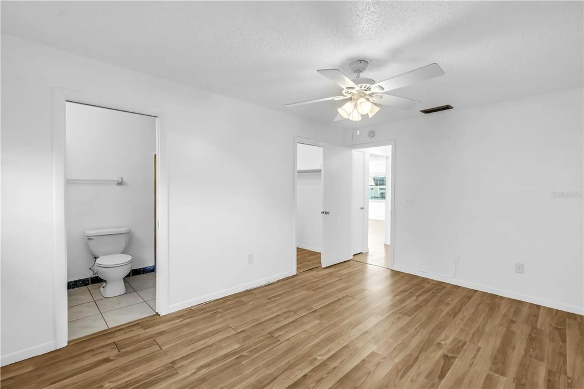 Property Slideshow image 25 of 39 | 7081 lafayette n # 7081, Pinellas Park, FL, 33781