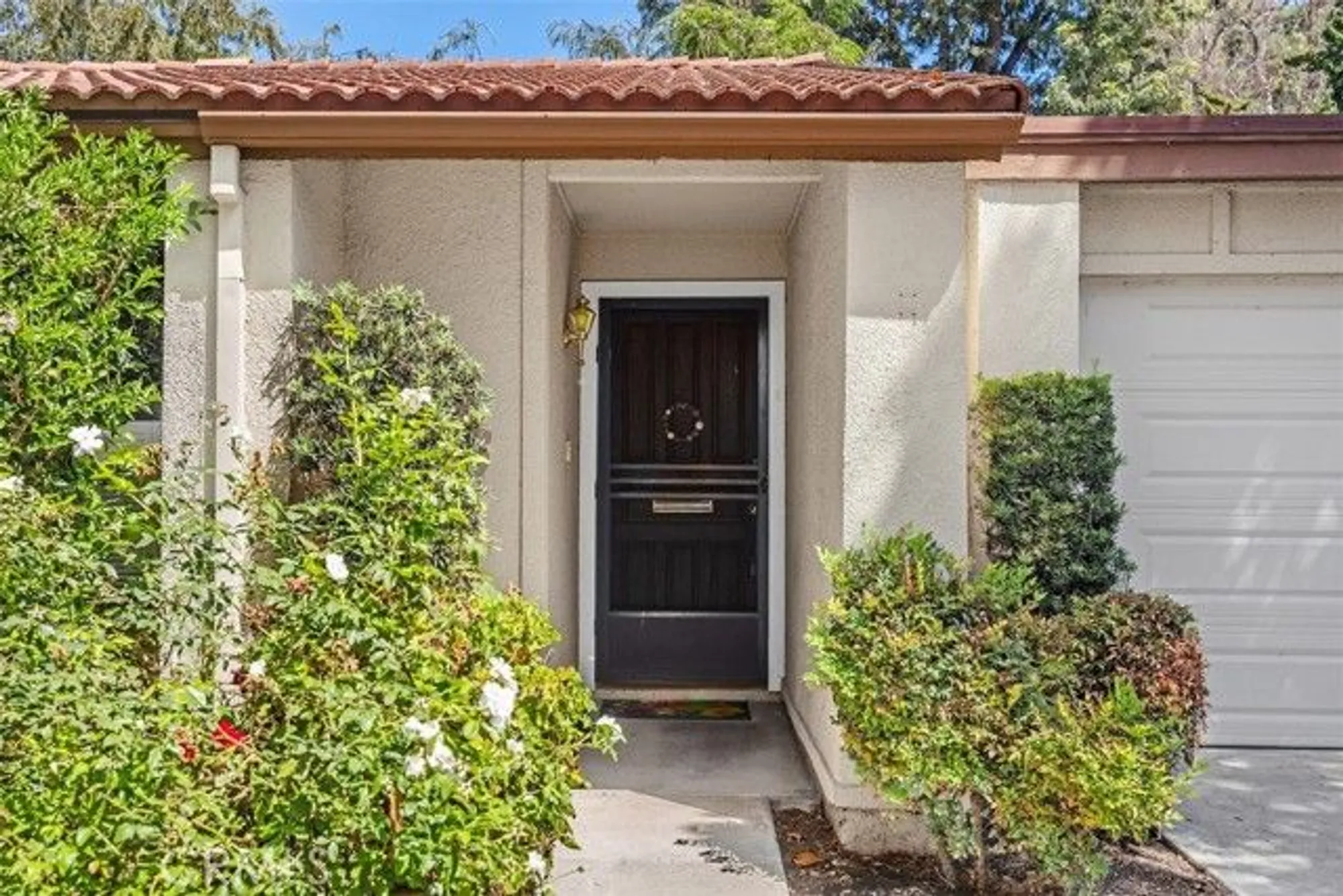 Property Slideshow image 4 of 36 | 3205 via buena vis d, Laguna Woods, CA, 92637