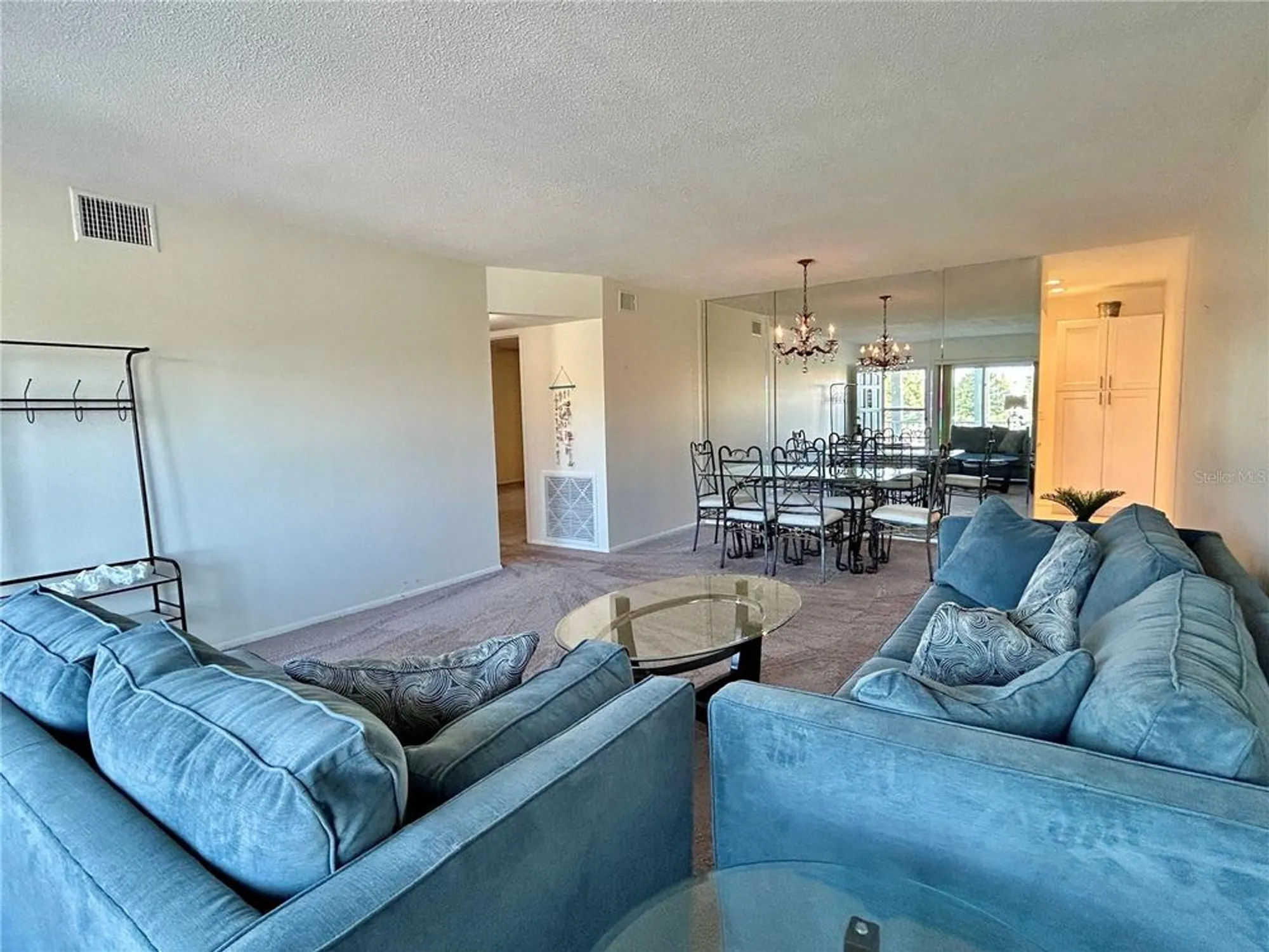 Property Slideshow image 5 of 54 | 2070 world parkway blvd apt 36, Clearwater, FL, 33763