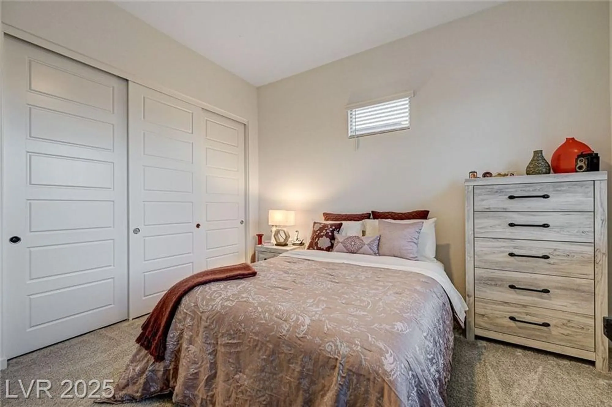 Property Slideshow image 38 of 67 | 912 allister fields ln, Las Vegas, NV, 89138