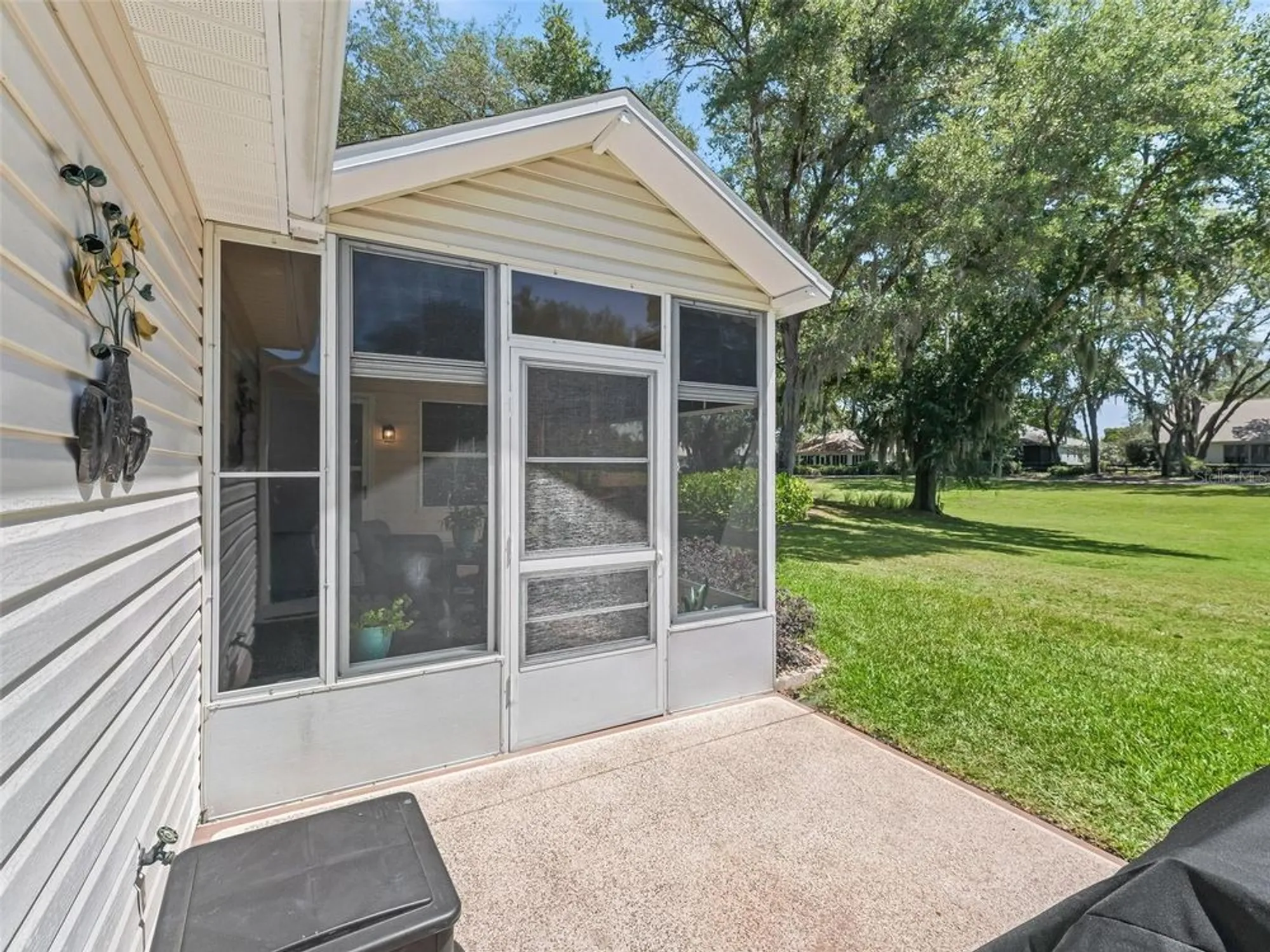 Property Slideshow image 21 of 49 | 511 chula vista ave, Lady Lake, FL, 32159