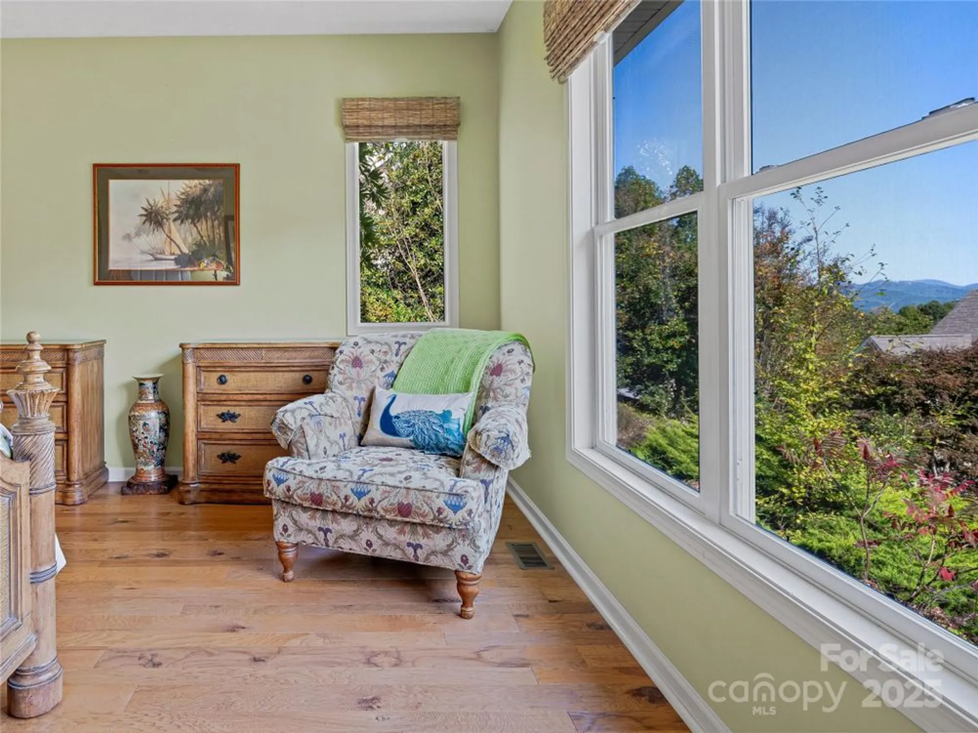 Property Slideshow image 18 of 48 | 222 bay laurel ln, Hendersonville, NC, 28791