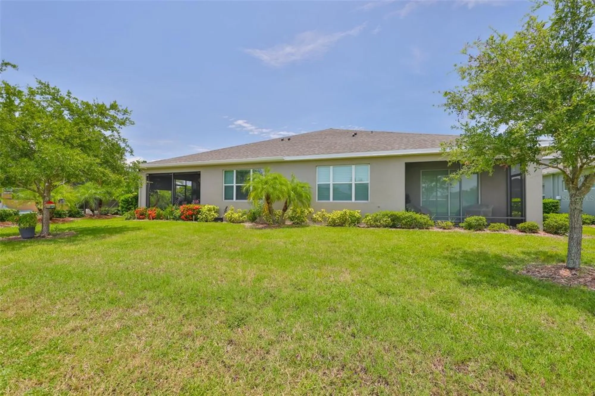 Property Slideshow image 39 of 67 | 611 chipper dr, Sun City Center, FL, 33573