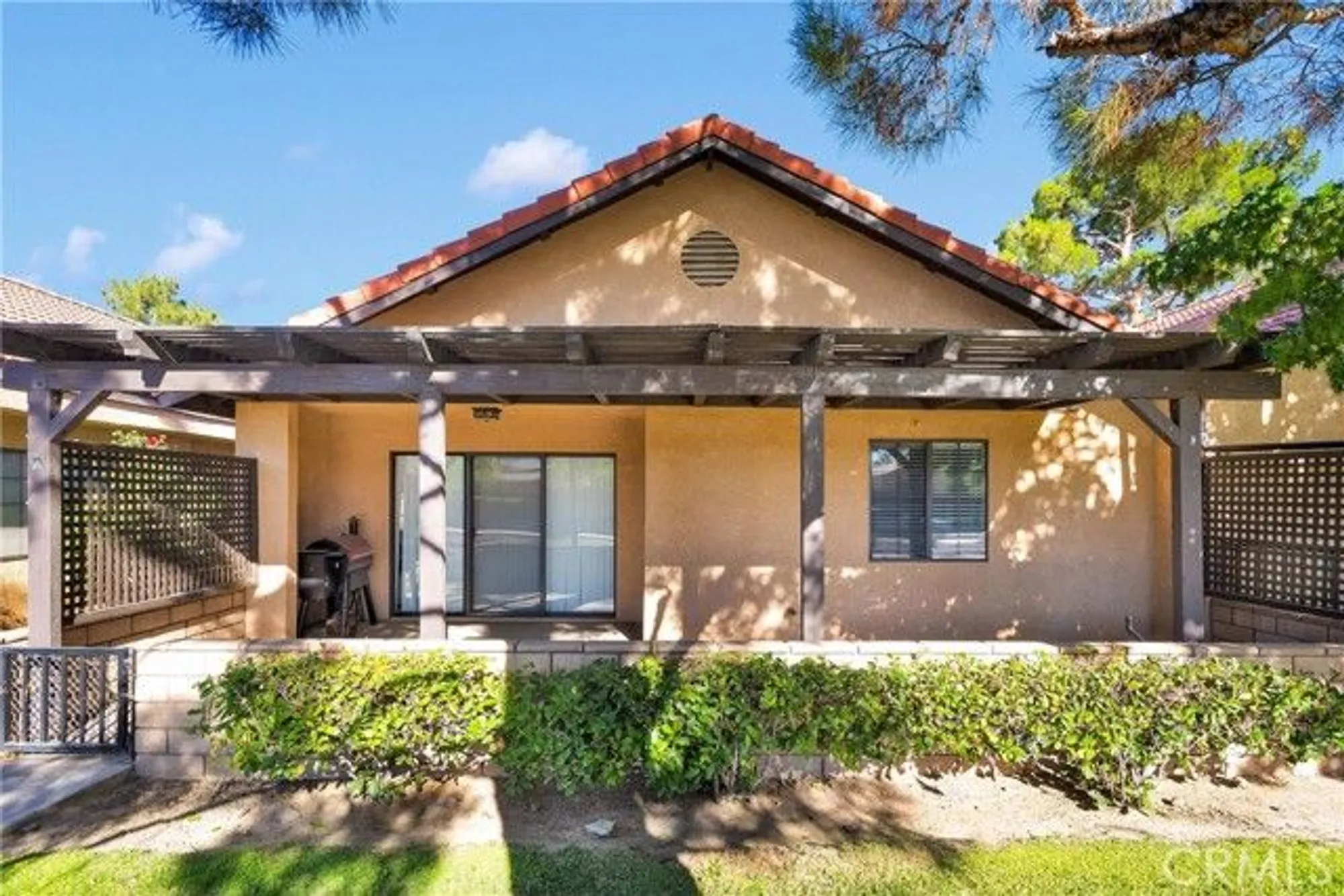 Property Slideshow image 24 of 27 | 11722 oak st, Apple Valley, CA, 92308