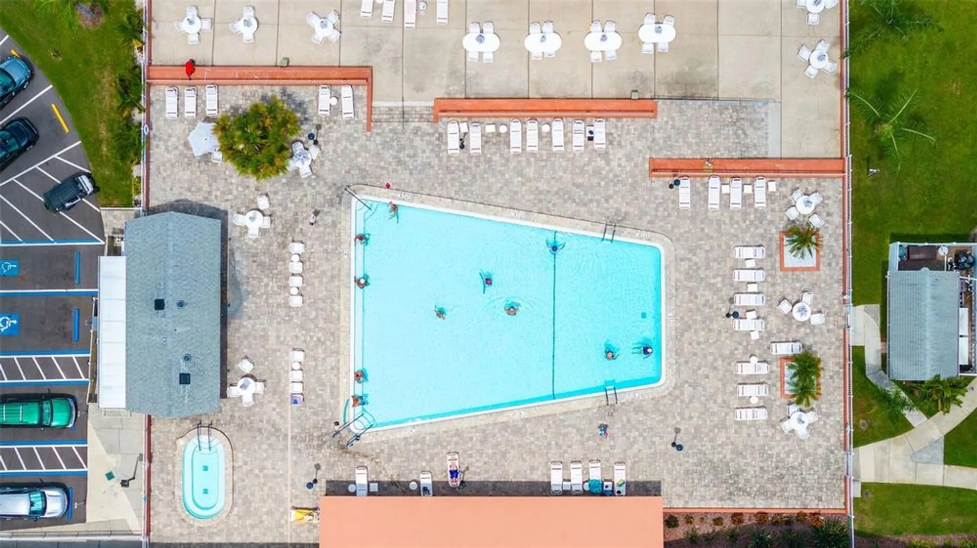 Property Slideshow image 32 of 41 | 8330 high point cir apt 6, Port Richey, FL, 34668