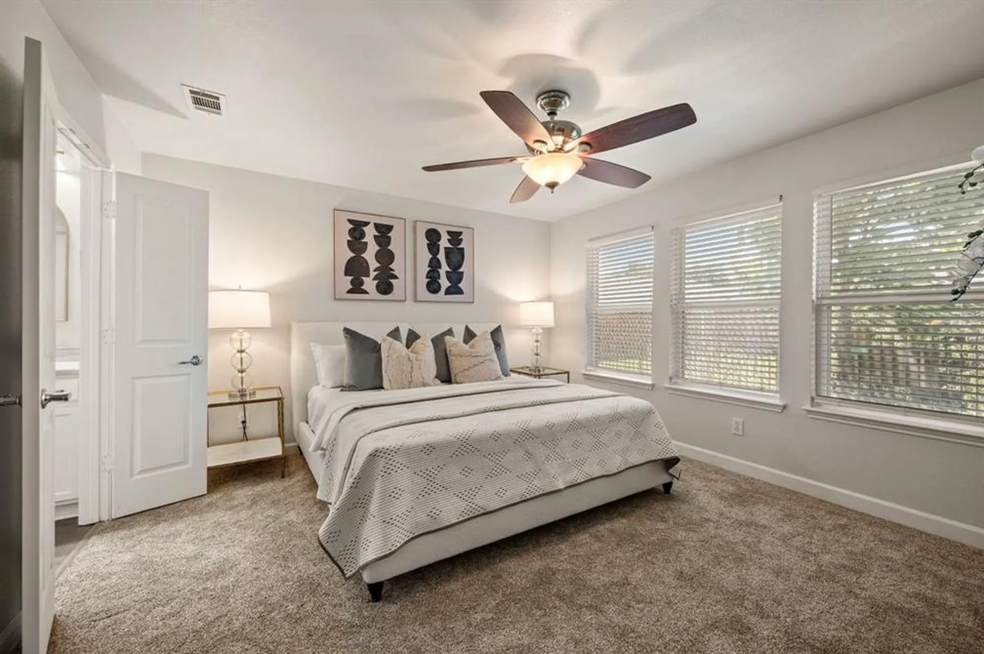 Property Slideshow image 17 of 40 | 7863 whirlwind dr, Frisco, TX, 75036