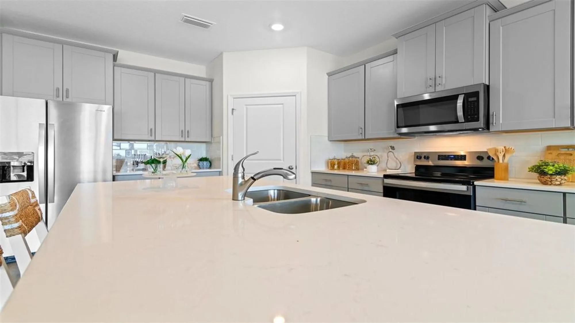 Property Slideshow image 21 of 87 | 3366 arch ave, Ormond Beach, FL, 32174