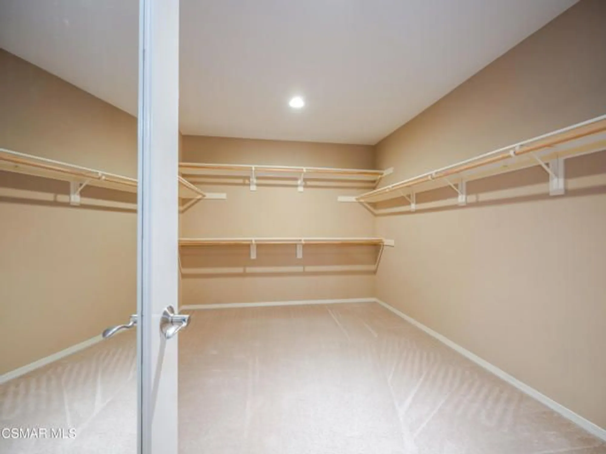 Property Slideshow image 24 of 51 | 23752 noble fir ct, Valencia, CA, 91354