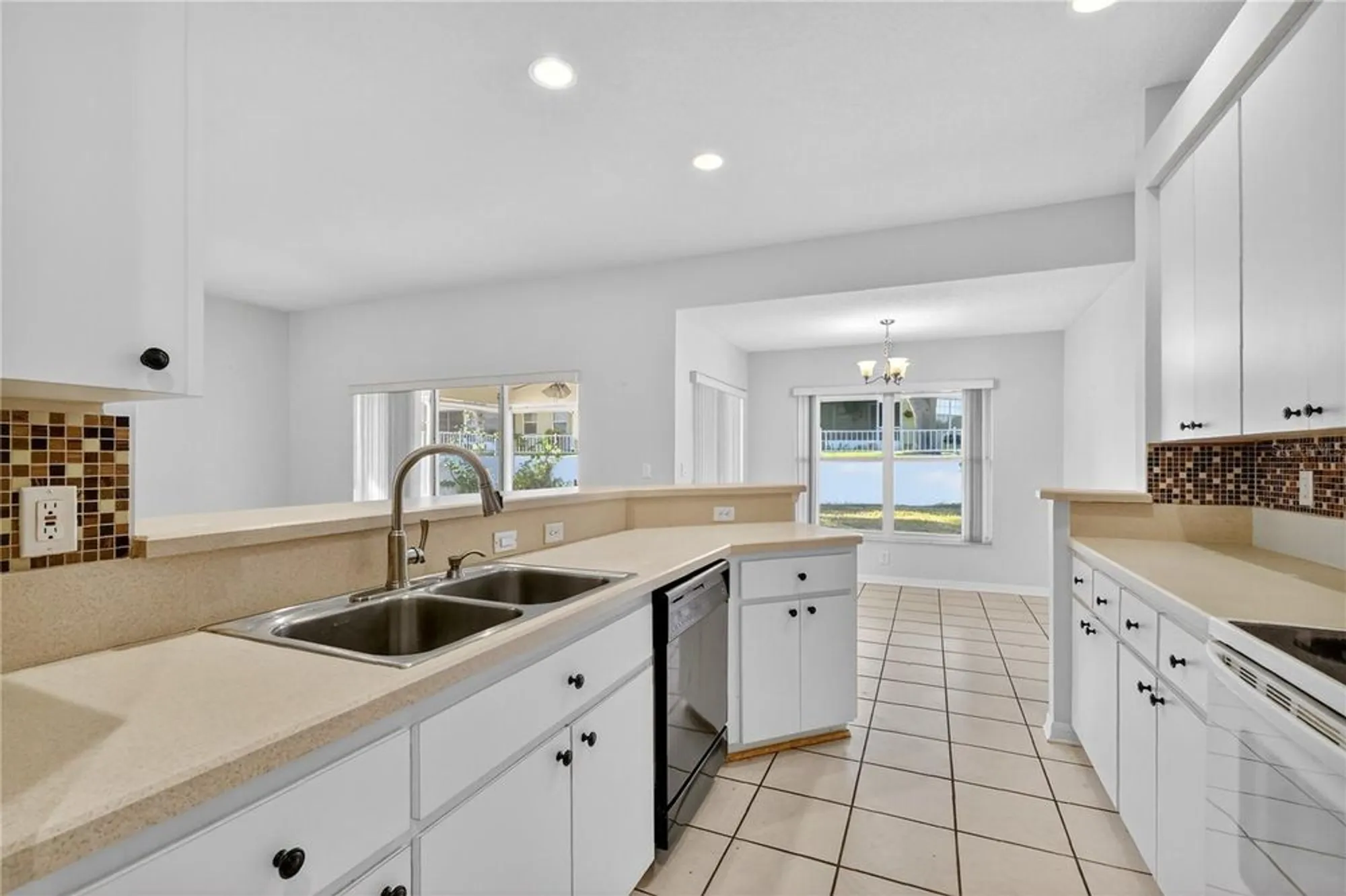 Property Slideshow image 11 of 37 | 5133 links ln, Leesburg, FL, 34748