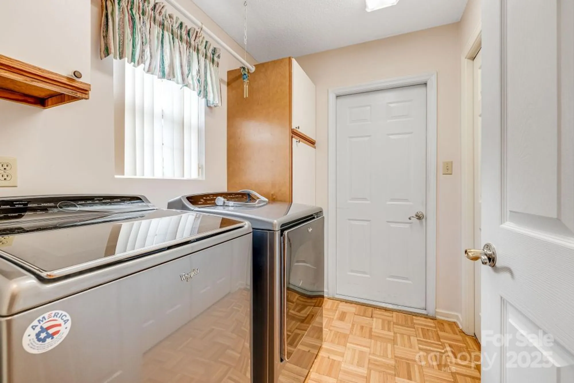 Property Slideshow image 9 of 34 | 11 heather way d, Candler, NC, 28715