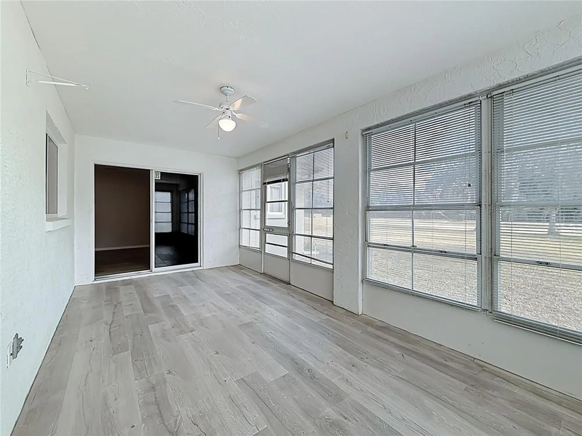 Property Slideshow image 8 of 40 | 2051 nw 50th ave, Ocala, FL, 34482