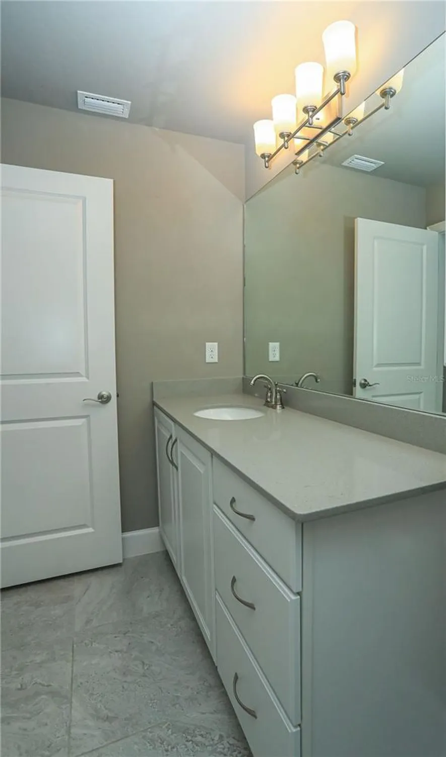 Property Slideshow image 47 of 92 | 875 pinewood dr, Ormond Beach, FL, 32174