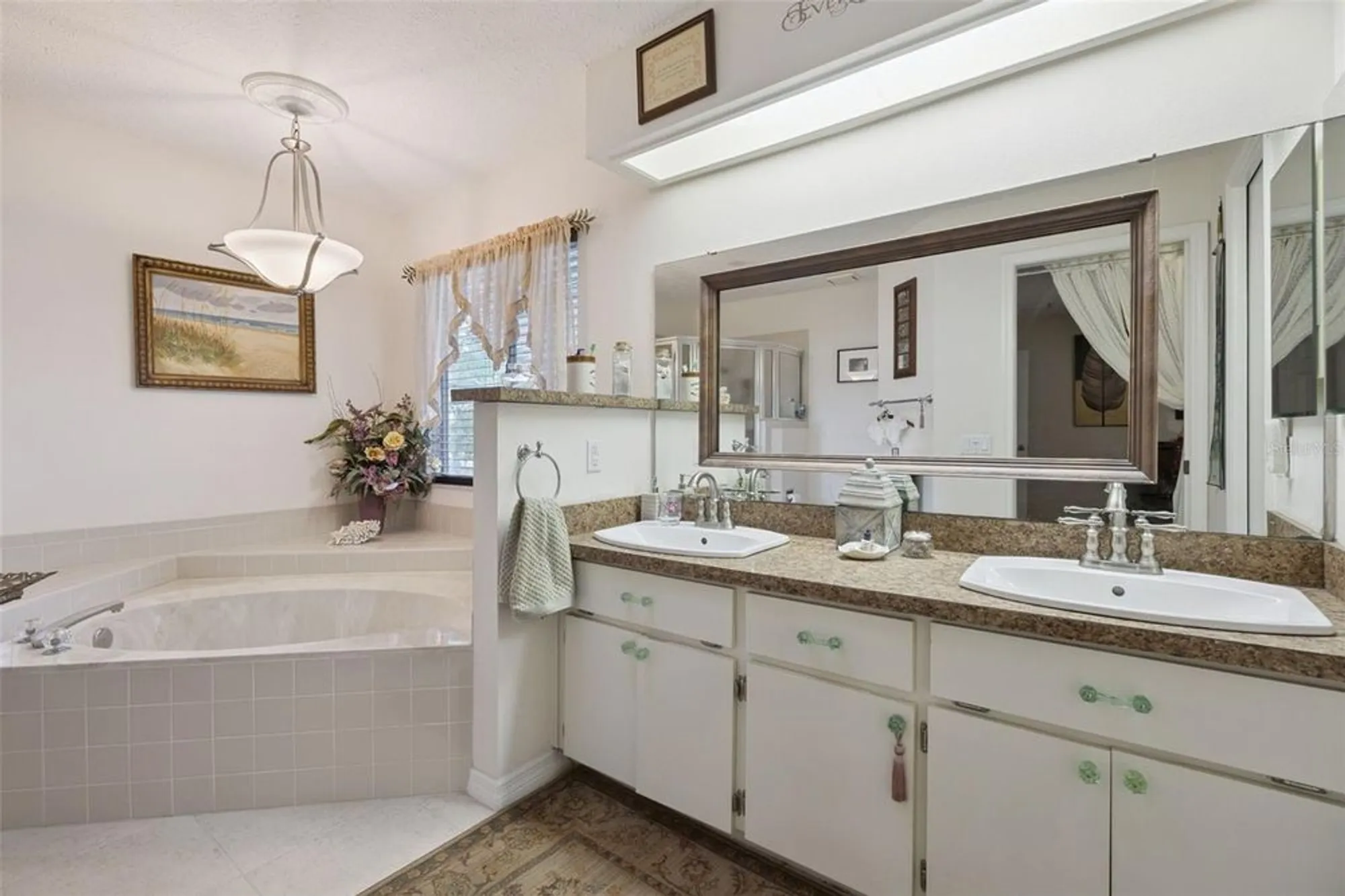 Property Slideshow image 30 of 82 | 26600 racquet cir, Leesburg, FL, 34748