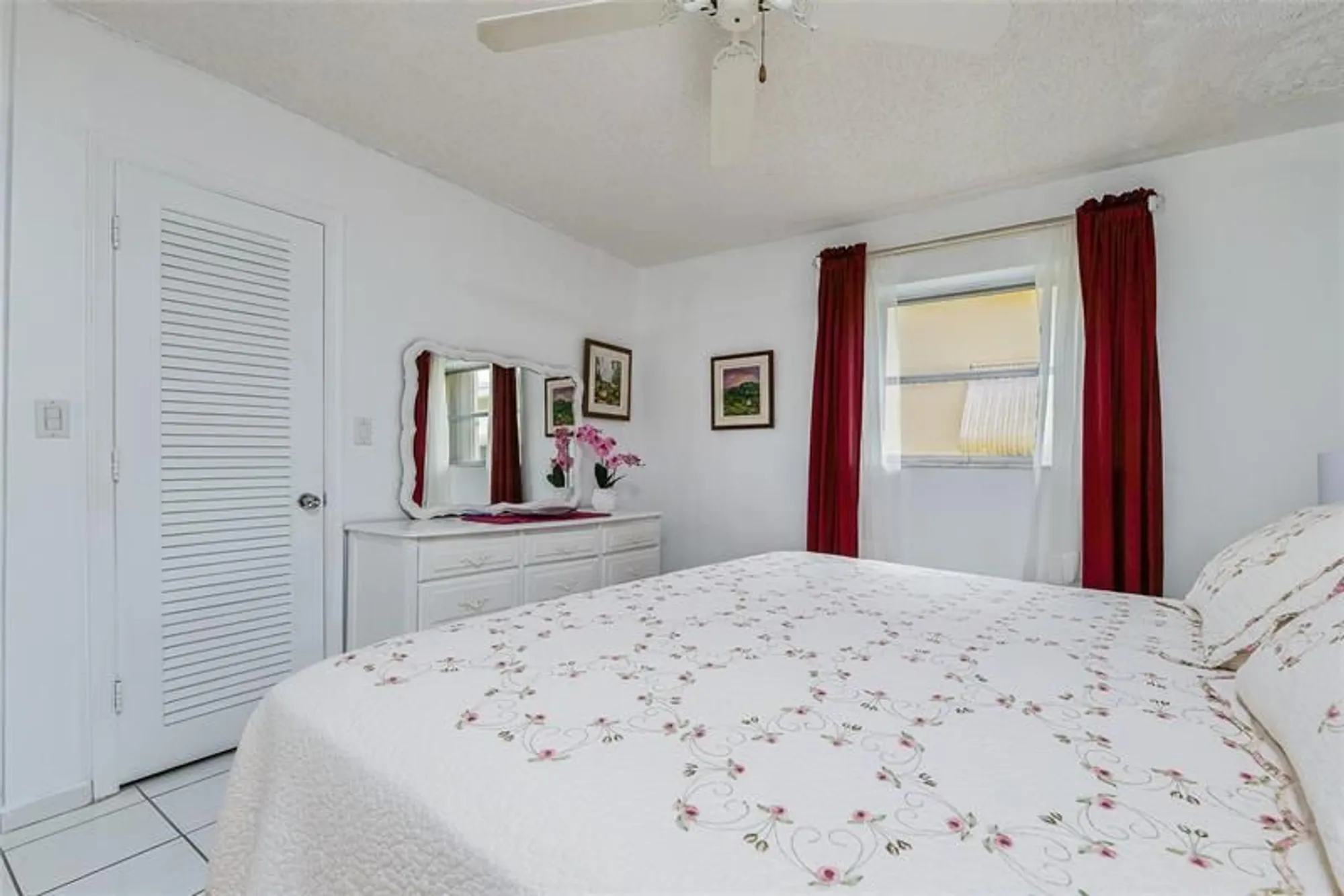 Property Slideshow image 27 of 55 | 4510 nw 45th ct, Tamarac, FL, 33319