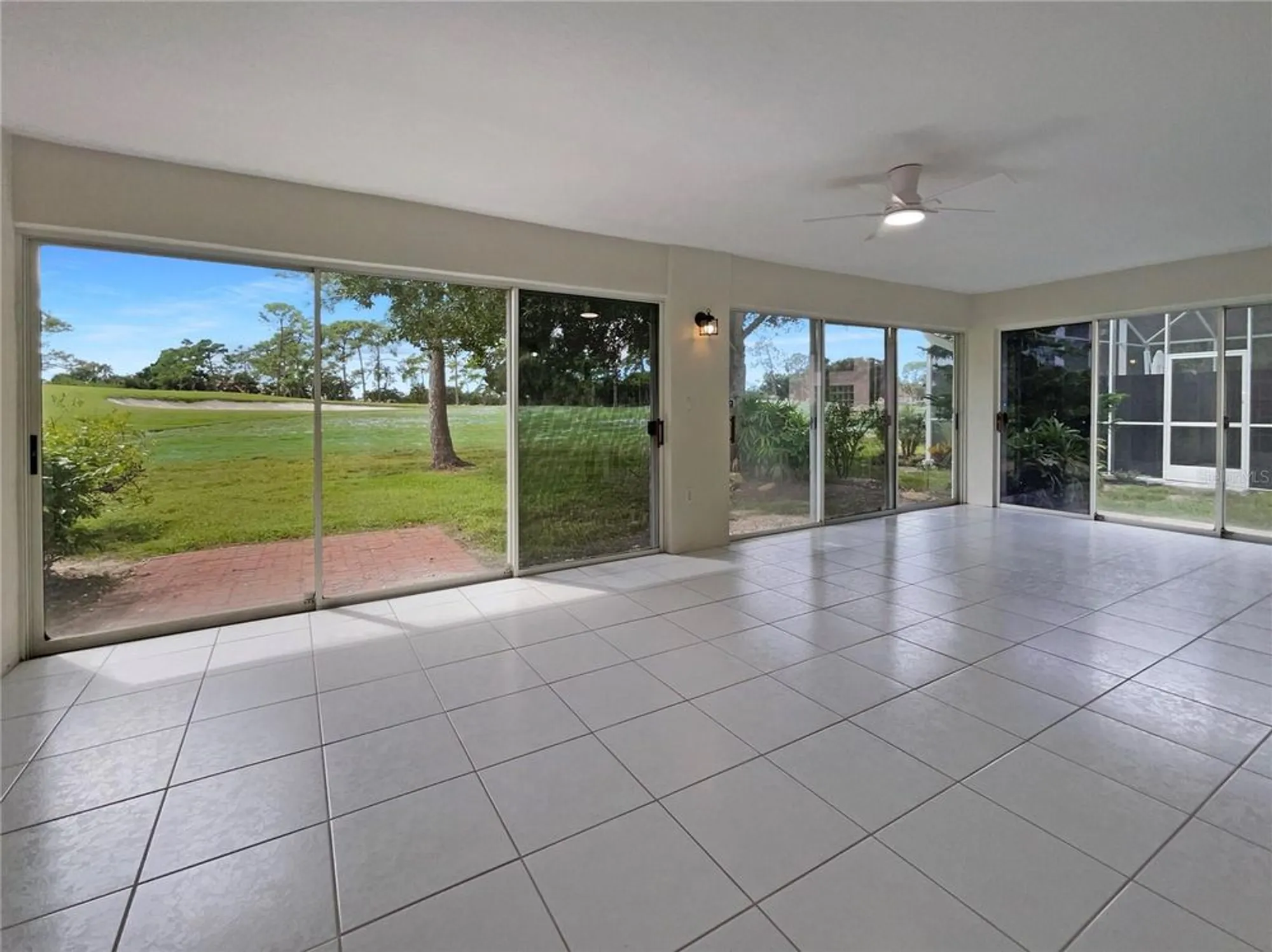 Property Slideshow image 23 of 34 | 7526 fairlinks ct, Sarasota, FL, 34243