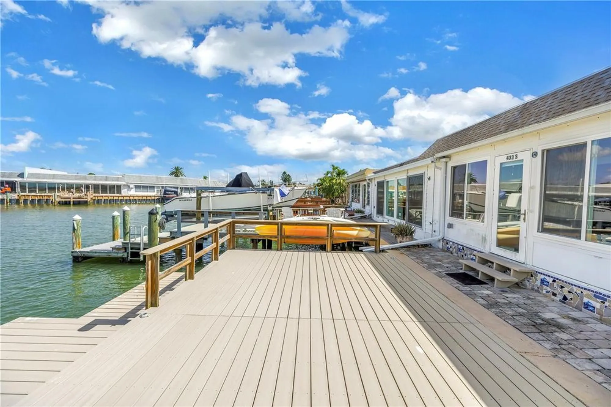 Property Slideshow image 84 of 97 | 433 boca ciega point blvd s # 1012, St Petersburg, FL, 33708