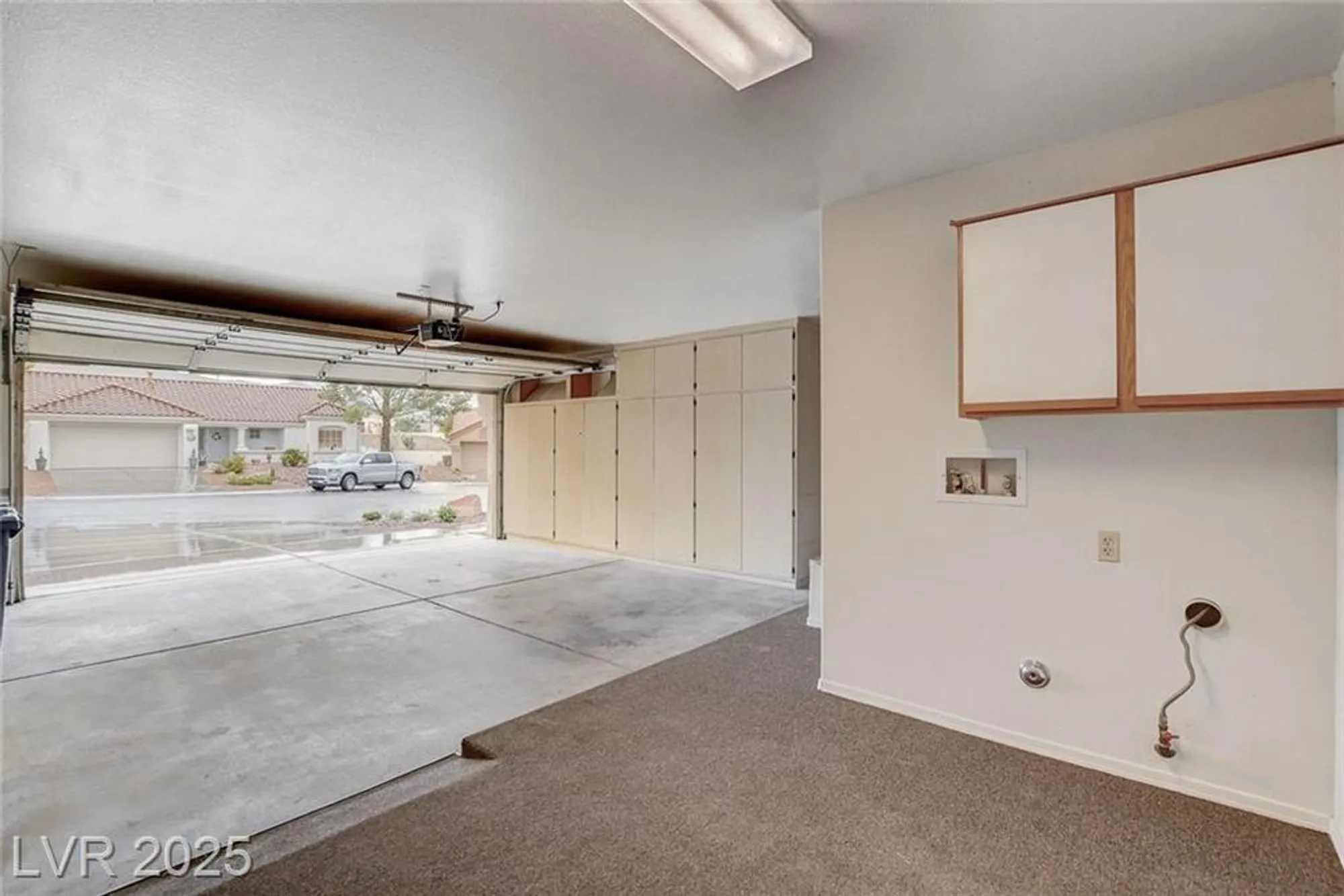 Property Slideshow image 35 of 39 | 3104 hayden ct, Las Vegas, NV, 89134