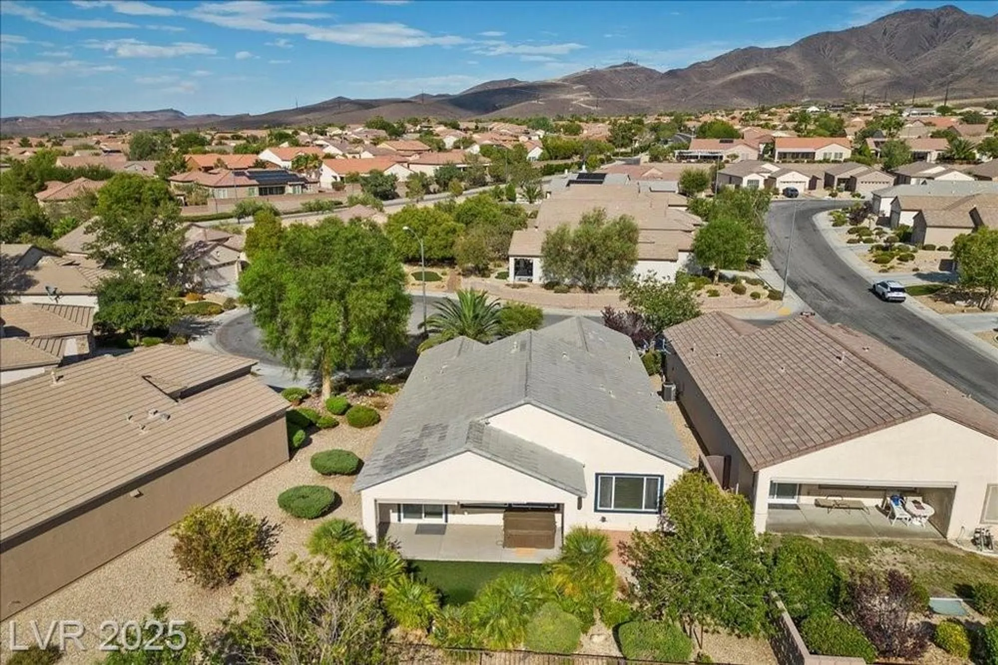 Property Slideshow image 39 of 60 | 2345 minolta ct, Henderson, NV, 89044