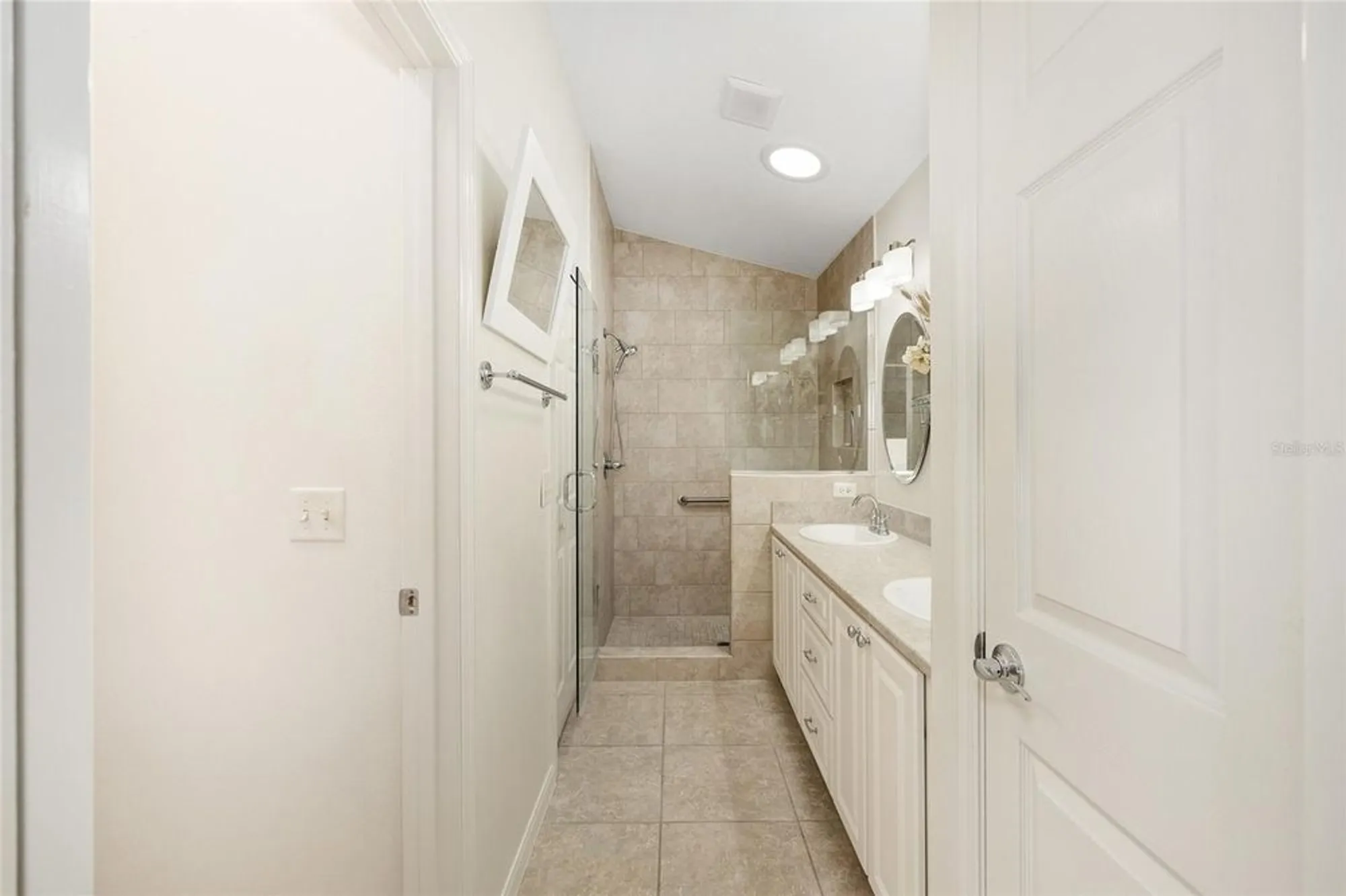 Property Slideshow image 37 of 54 | 17720 se 84th peyton ct, The Villages, FL, 32162