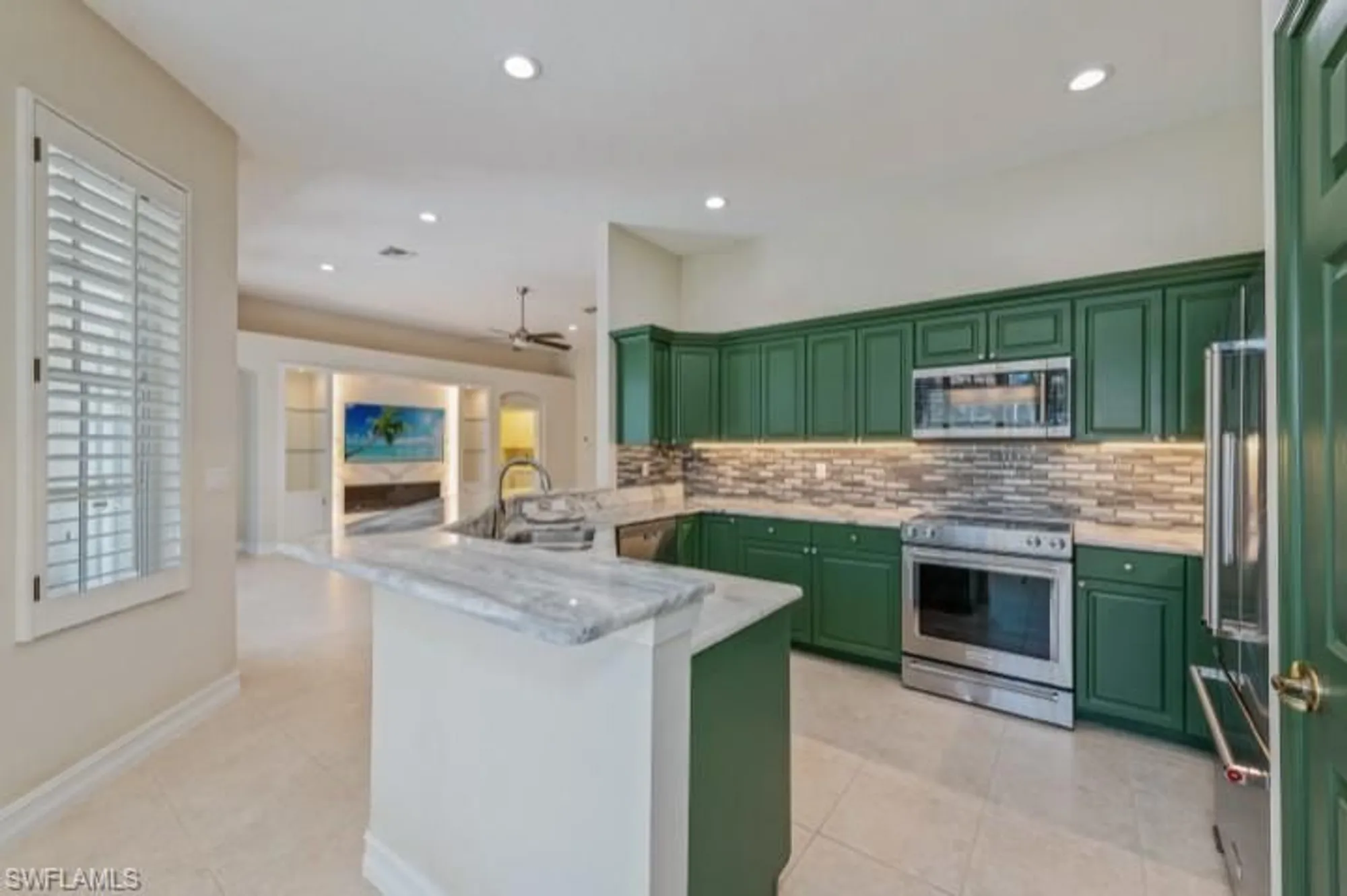 Property Slideshow image 7 of 32 | 27188 shell ridge cir, Bonita Springs, FL, 34134