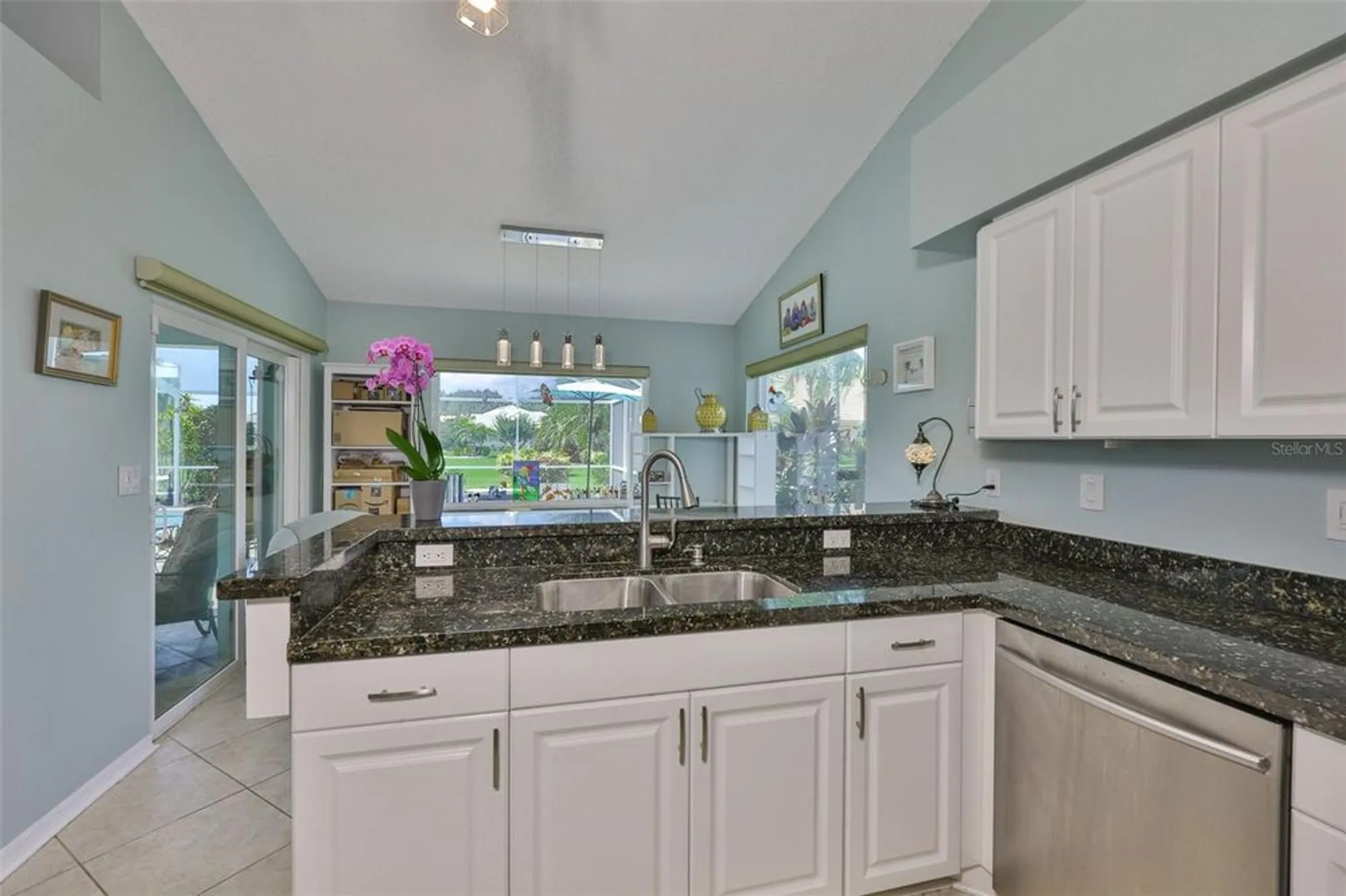 Property Slideshow image 12 of 51 | 2249 new bedford dr, Sun City Center, FL, 33573