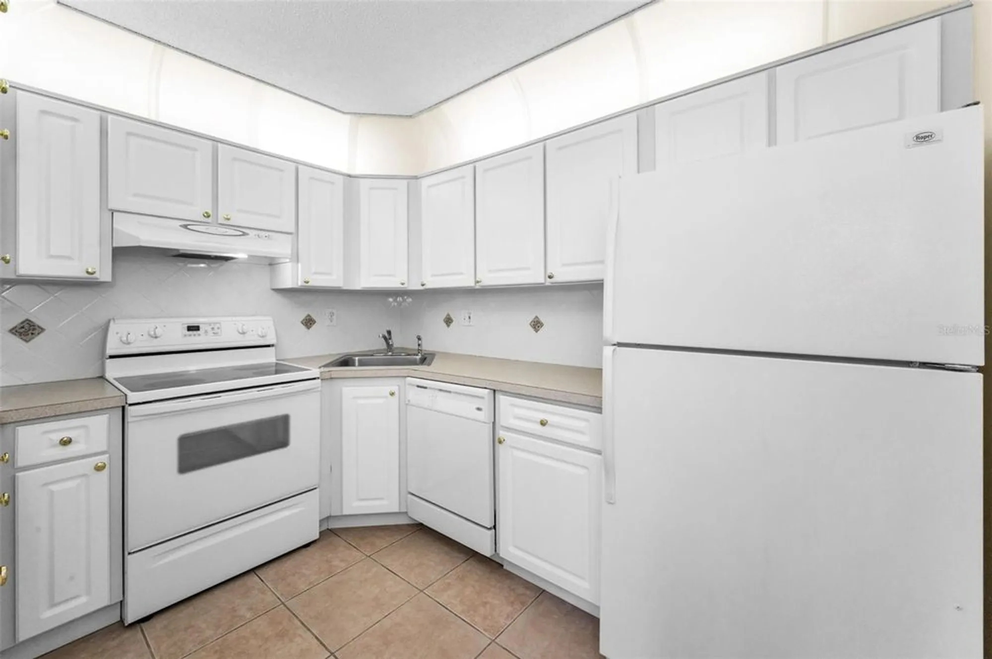 Property Slideshow image 26 of 62 | 2687 pine ridge way f2, Palm Harbor, FL, 34684