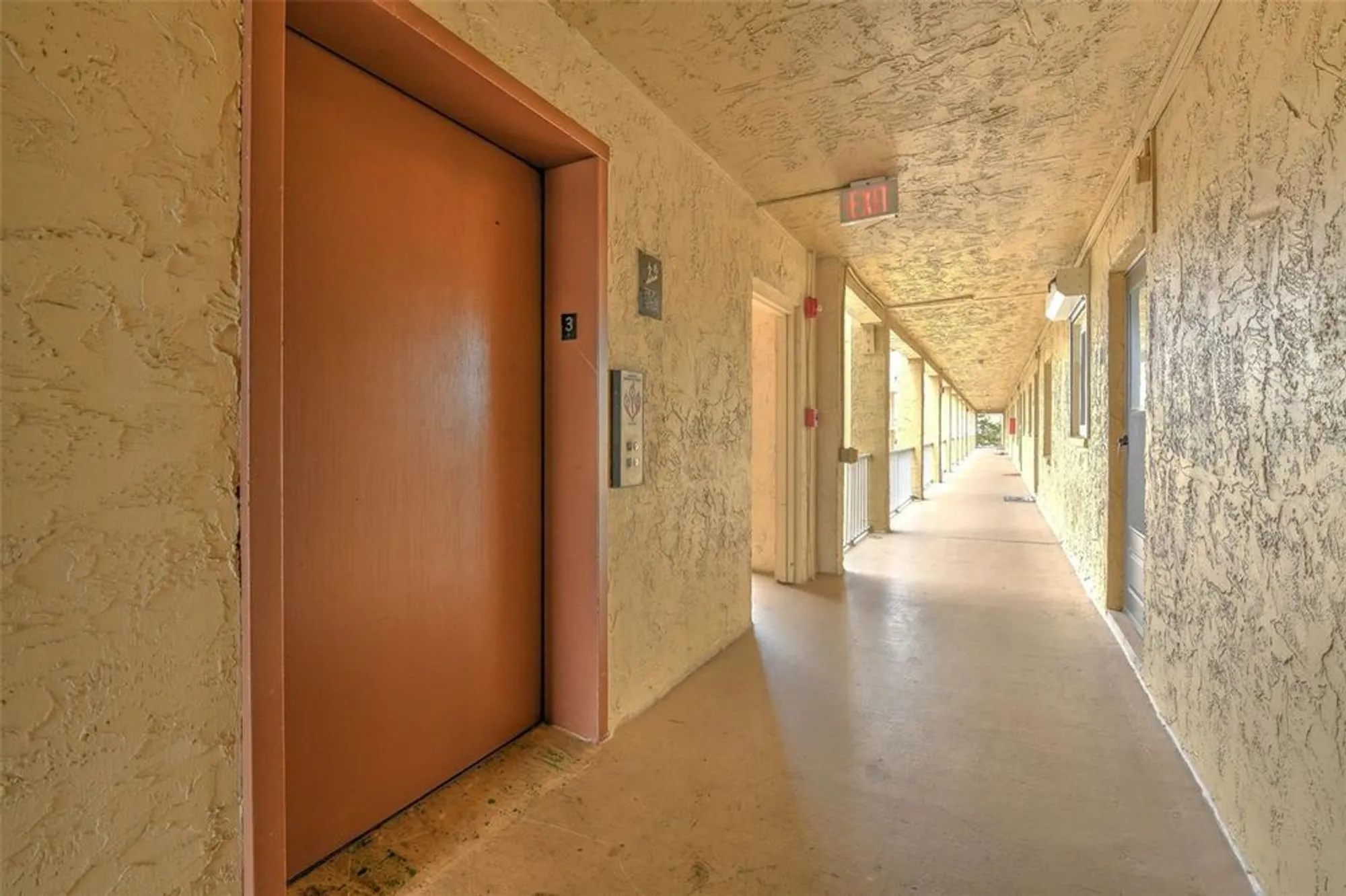 Property Slideshow image 34 of 35 | 3753 lake bayshore dr h305, Bradenton, FL, 34205