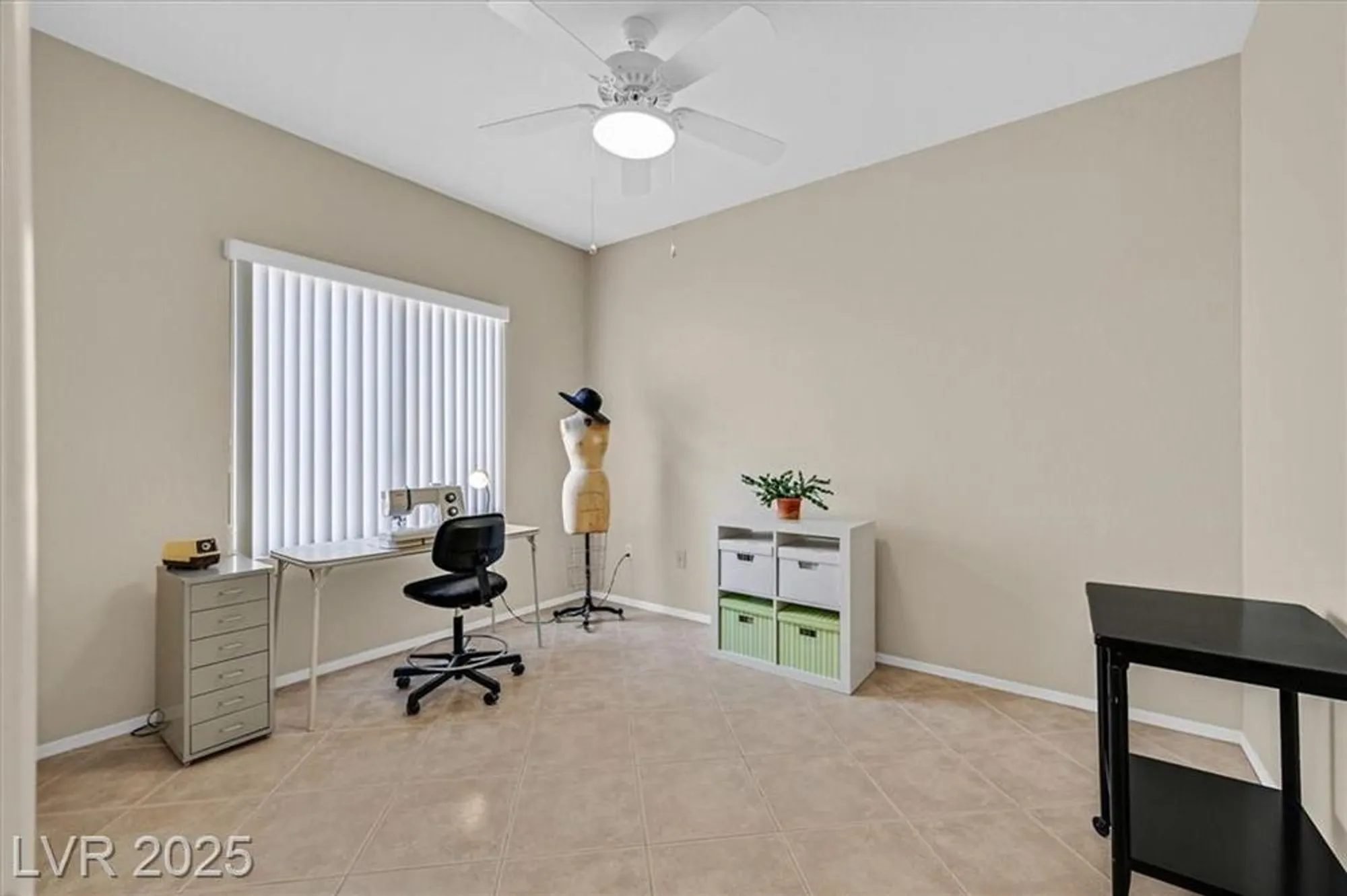 Property Slideshow image 20 of 40 | 2191 indigo creek ave, Henderson, NV, 89012
