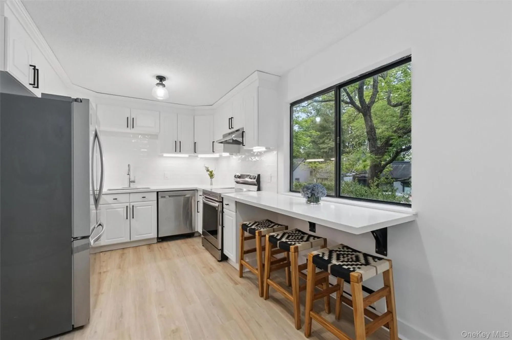 Property Slideshow image 1 of 23 | 348 heritage hls a, Somers, NY, 10589