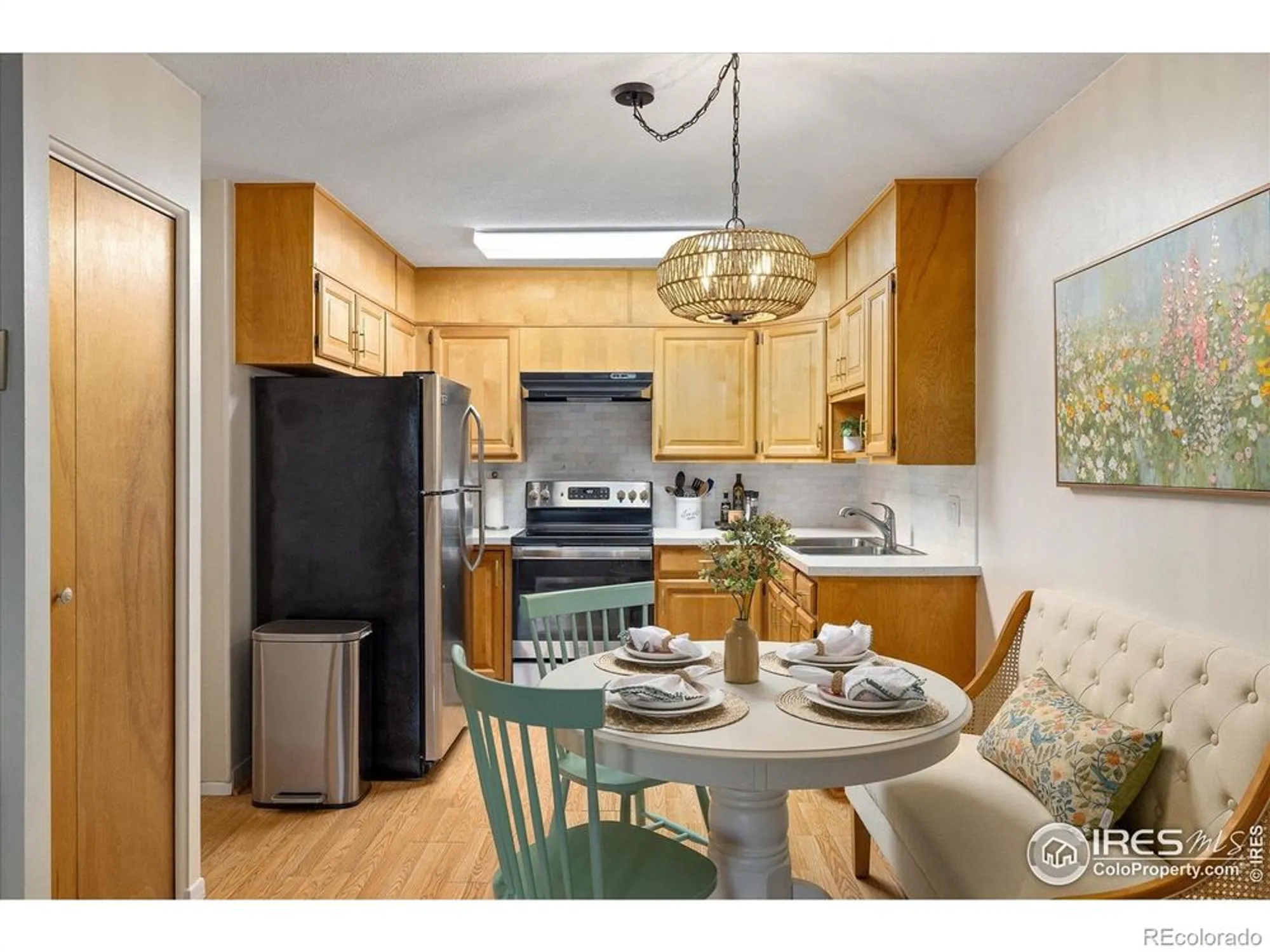 Property Slideshow image 7 of 27 | 660 s alton way apt 6b, Denver, CO, 80247