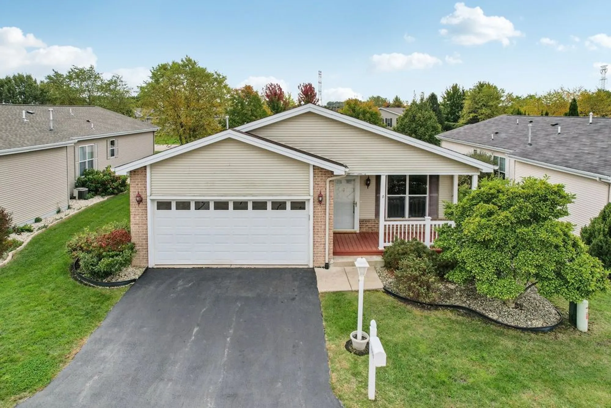 Property Slideshow image 1 of 33 | 3306 stakes ln, Grayslake, IL, 60030