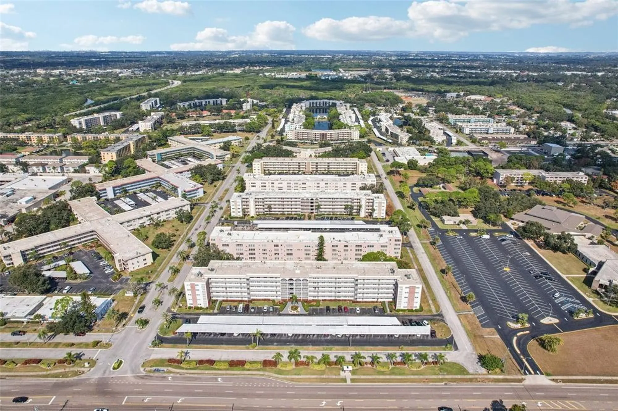 Property Slideshow image 48 of 76 | 5501 80th st n unit 505, Saint Petersburg, FL, 33709