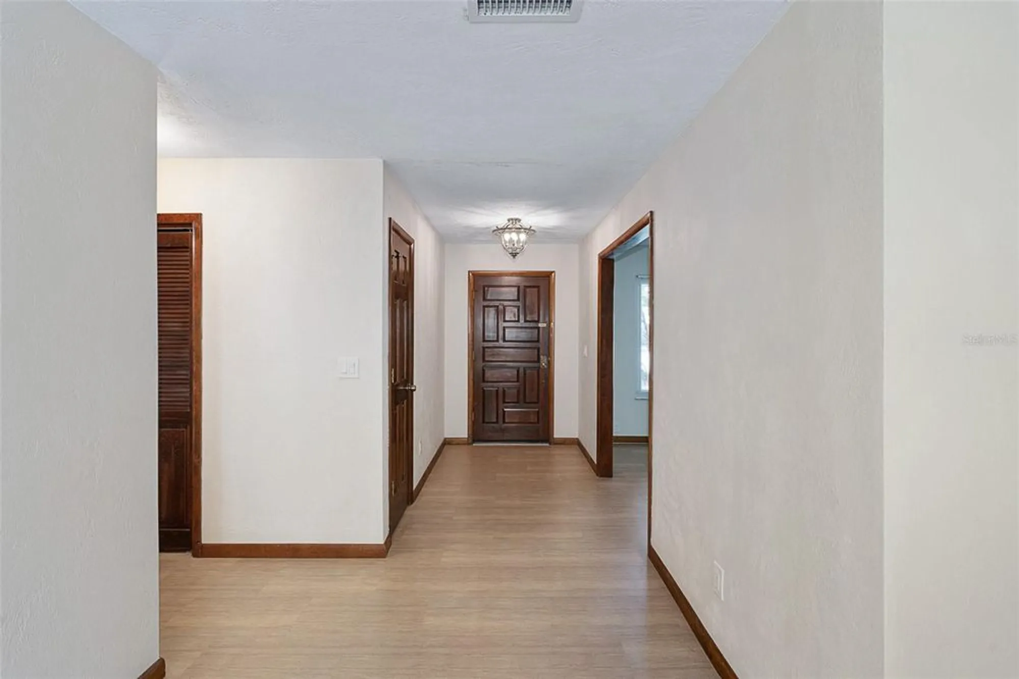 Property Slideshow image 6 of 48 | 521 pelican bay dr, Daytona Beach, FL, 32119