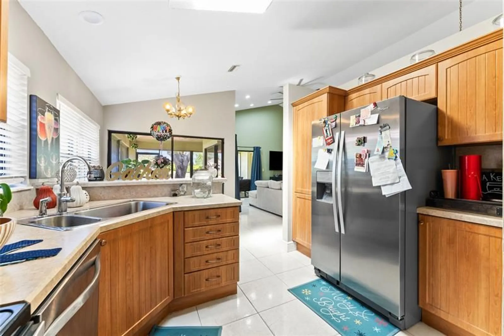 Property Slideshow image 6 of 48 | 6803 bitterbush pl, Boynton Beach, FL, 33472