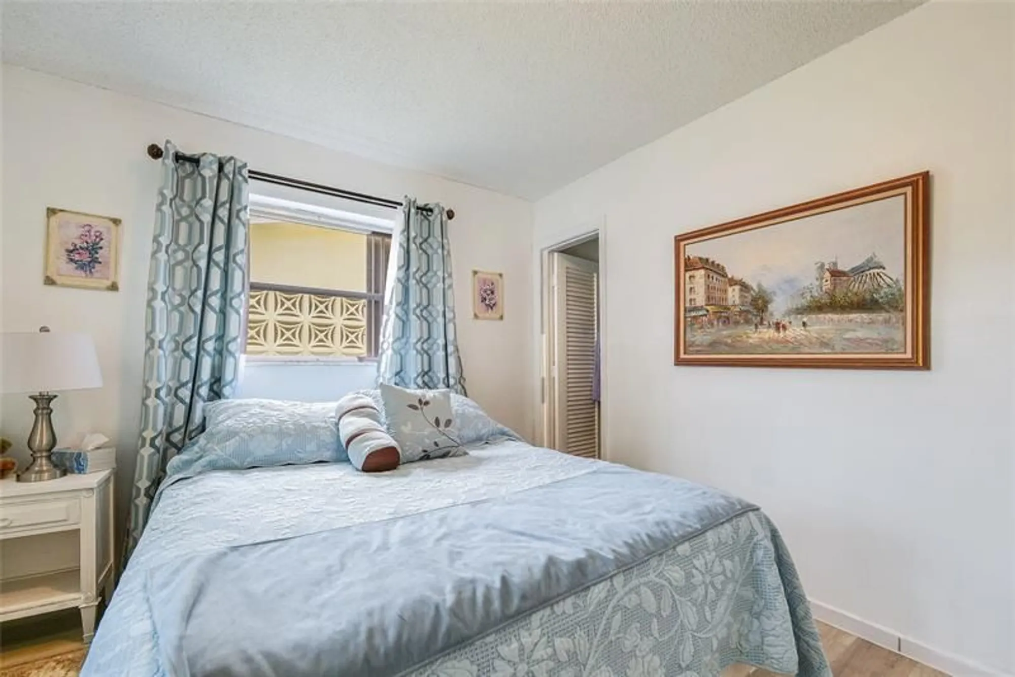 Property Slideshow image 21 of 55 | 4510 nw 45th ct, Tamarac, FL, 33319