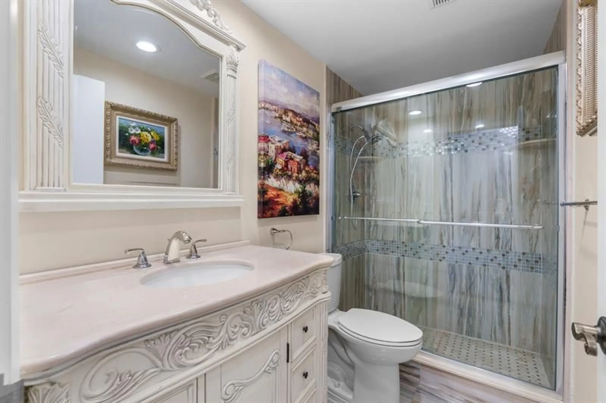 Property Slideshow image 7 of 48 | 3333 ne 34th st 810, Fort Lauderdale, FL, 33308