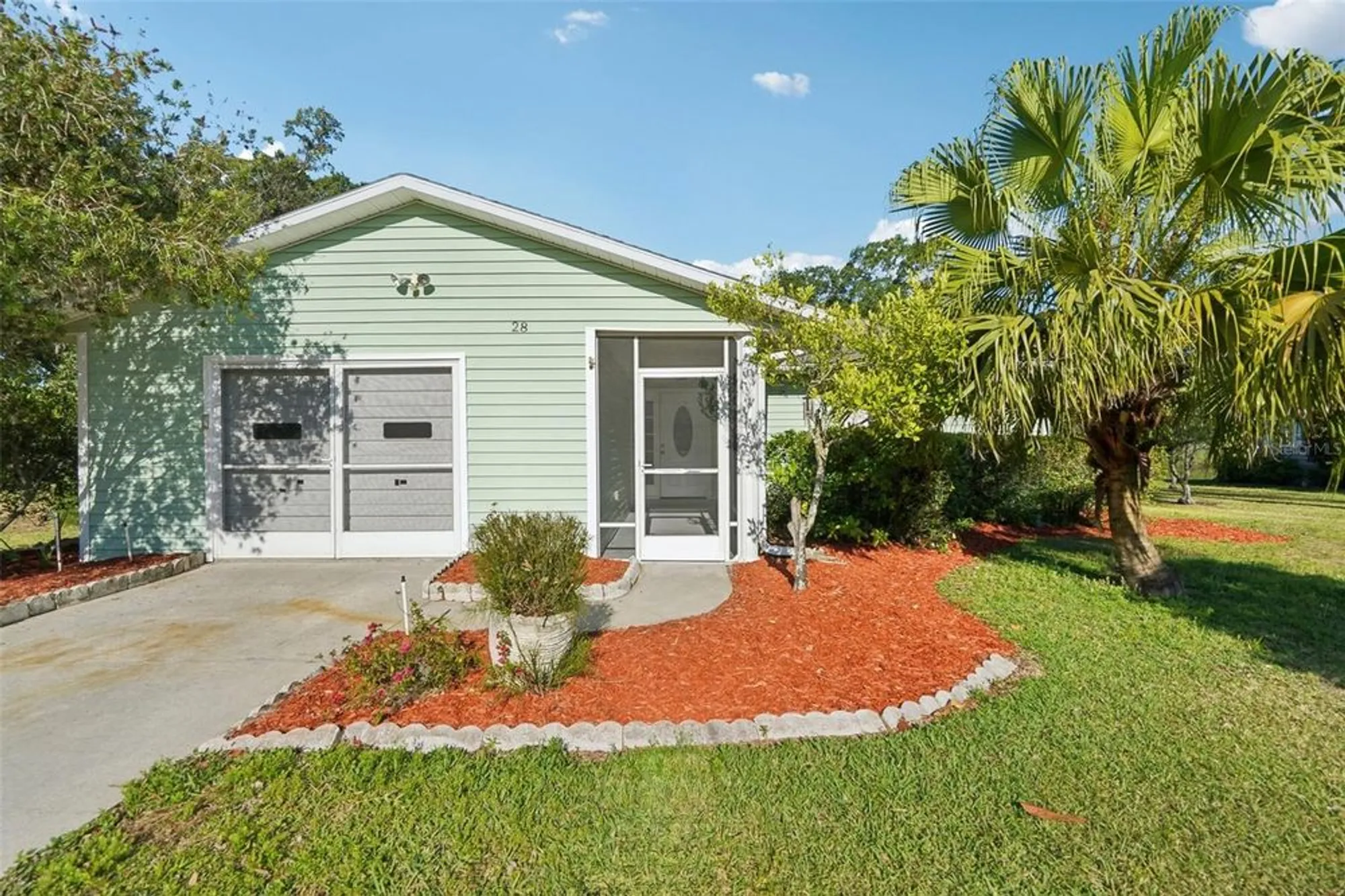Property Slideshow image 4 of 47 | 28 gordon ct, Leesburg, FL, 34788