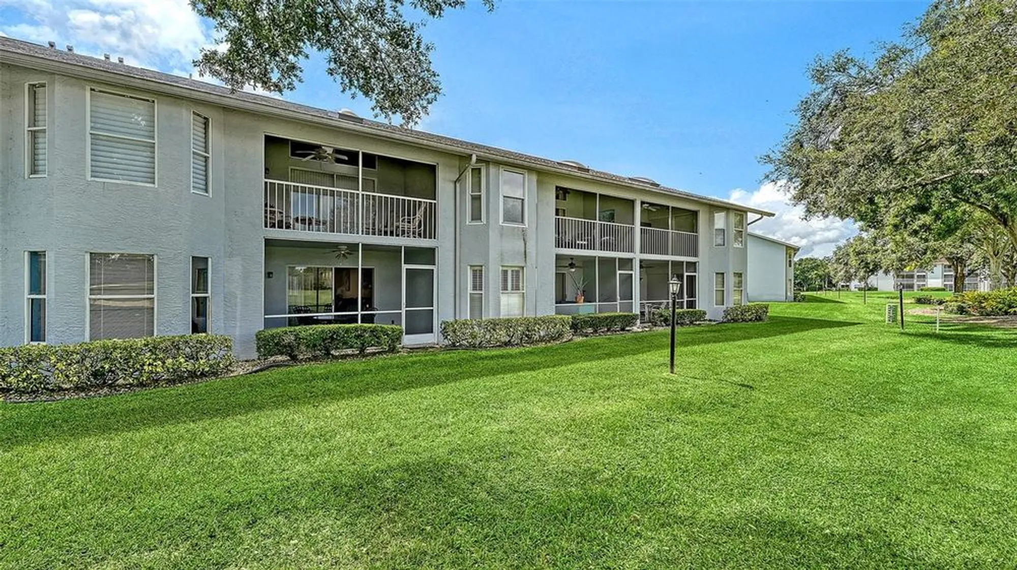 Property Slideshow image 20 of 61 | 6611 stone river rd 103, Bradenton, FL, 34203