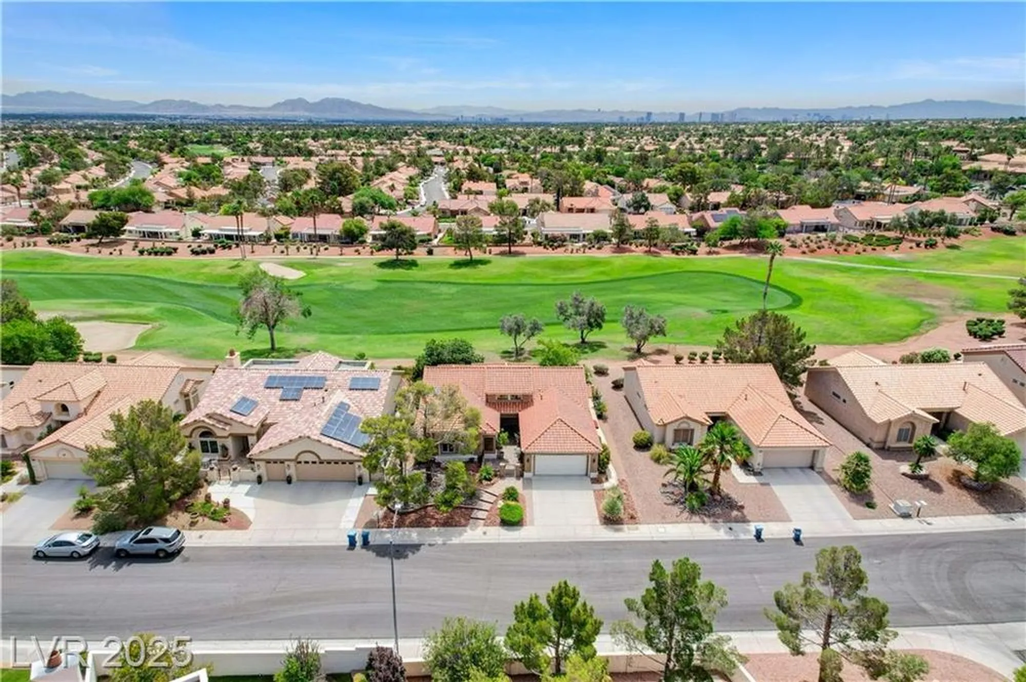 Property Slideshow image 76 of 80 | 2832 castle bar dr, Las Vegas, NV, 89134