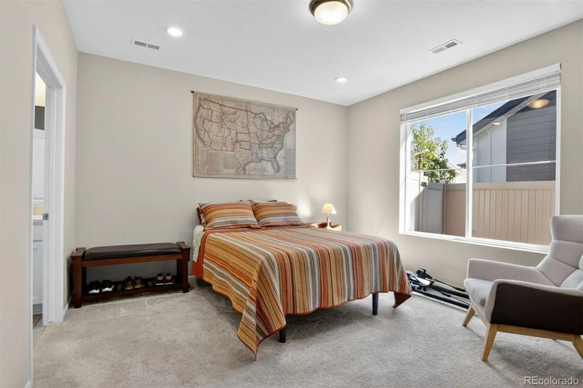 Property Slideshow image 12 of 35 | 5136 n quemoy ct, Aurora, CO, 80019