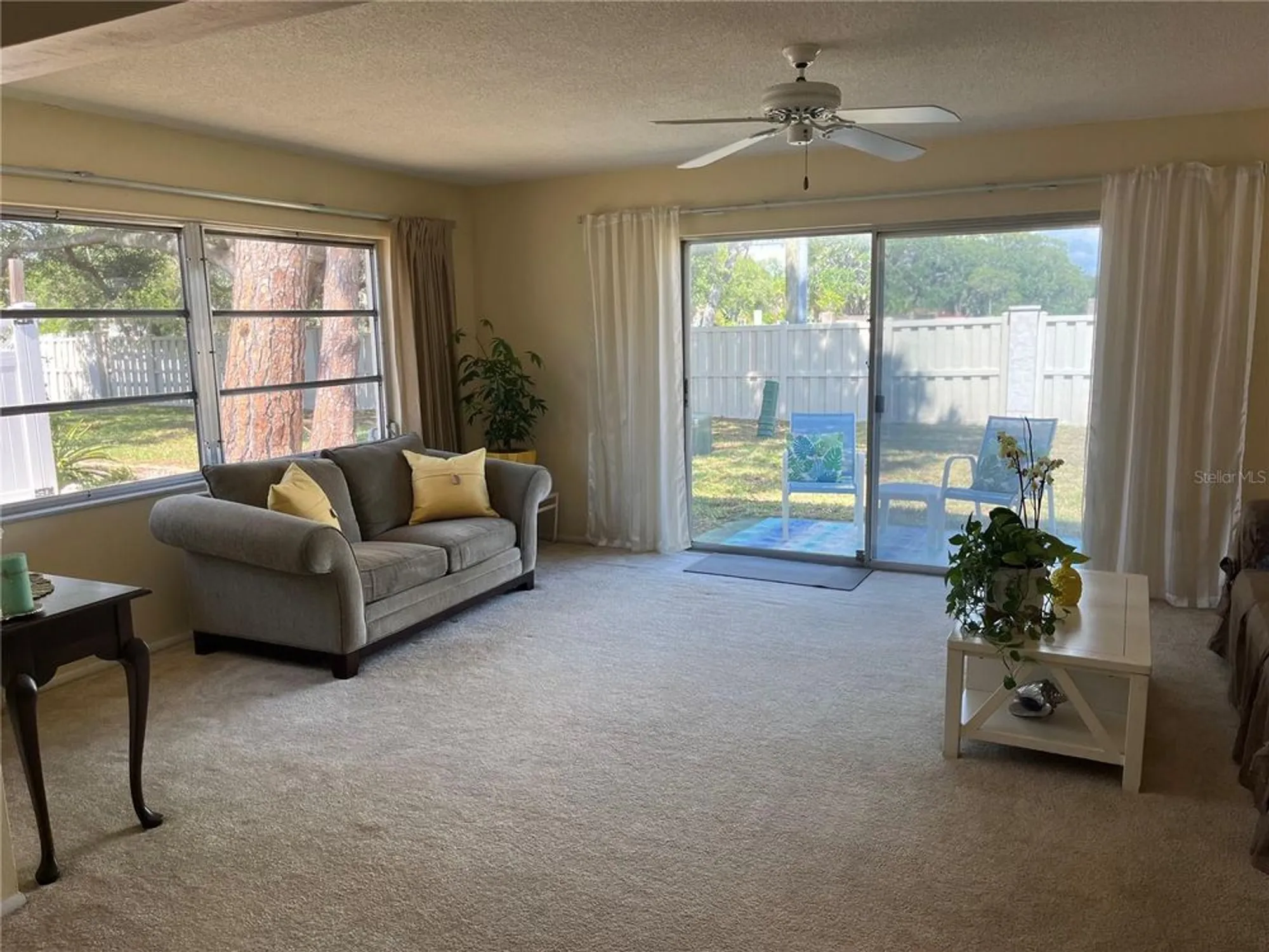 Property Slideshow image 19 of 37 | 6201 green view dr 130, Sarasota, FL, 34231