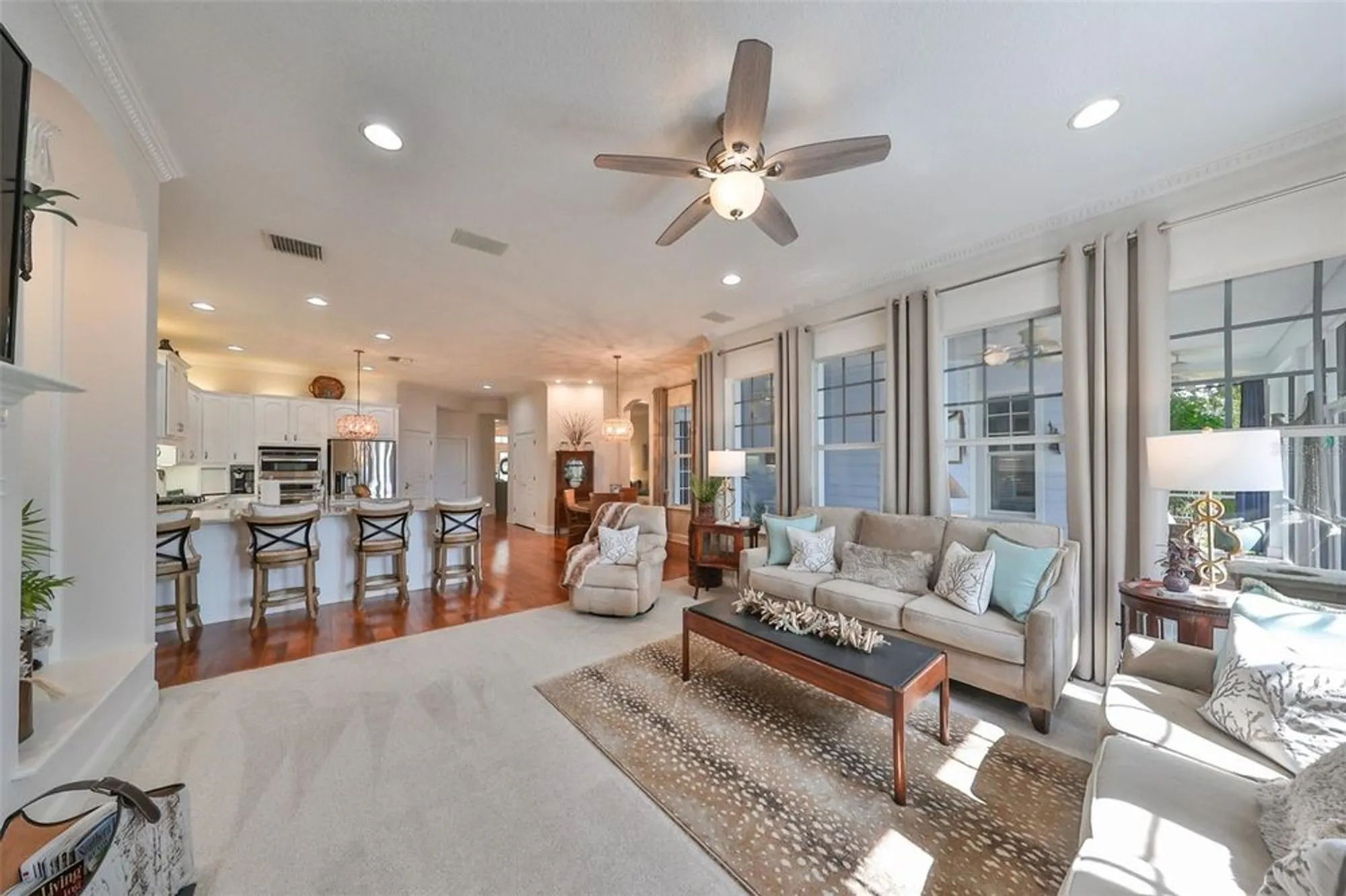 Property Slideshow image 24 of 72 | 618 islebay dr, Apollo Beach, FL, 33572