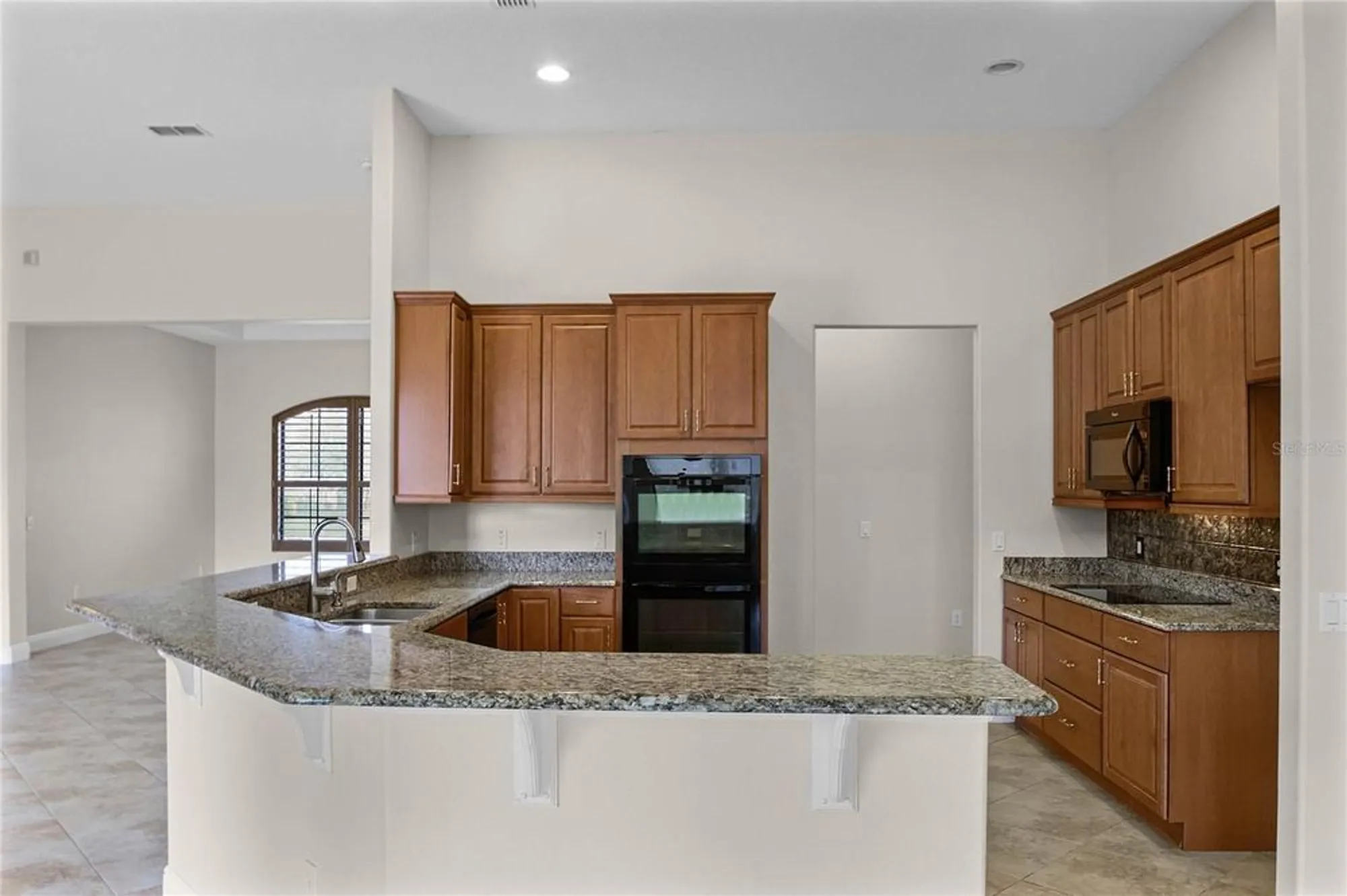 Property Slideshow image 9 of 47 | 729 san raphael st, Kissimmee, FL, 34759