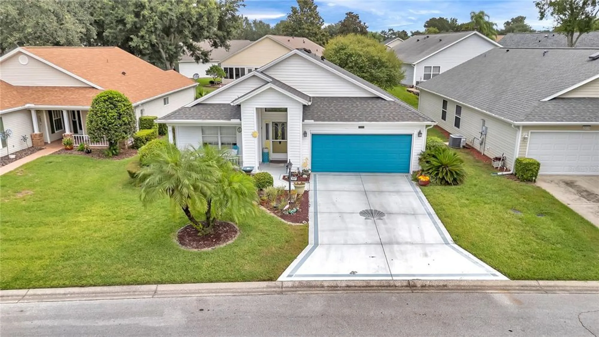 Property Slideshow image 29 of 42 | 25008 cranes roost cir, Leesburg, FL, 34748