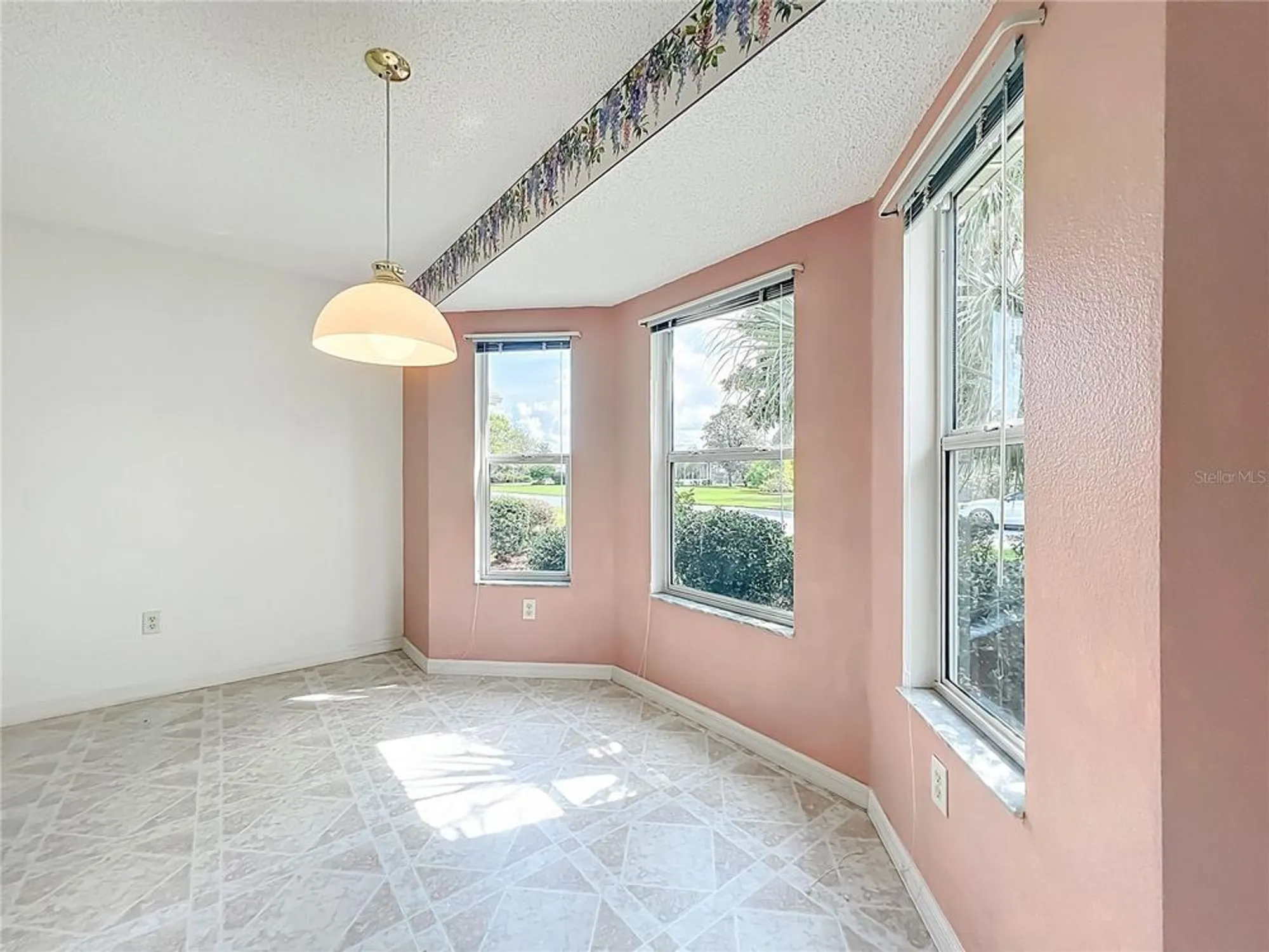 Property Slideshow image 9 of 35 | 1252 weaton ct, The Villages, FL, 32162