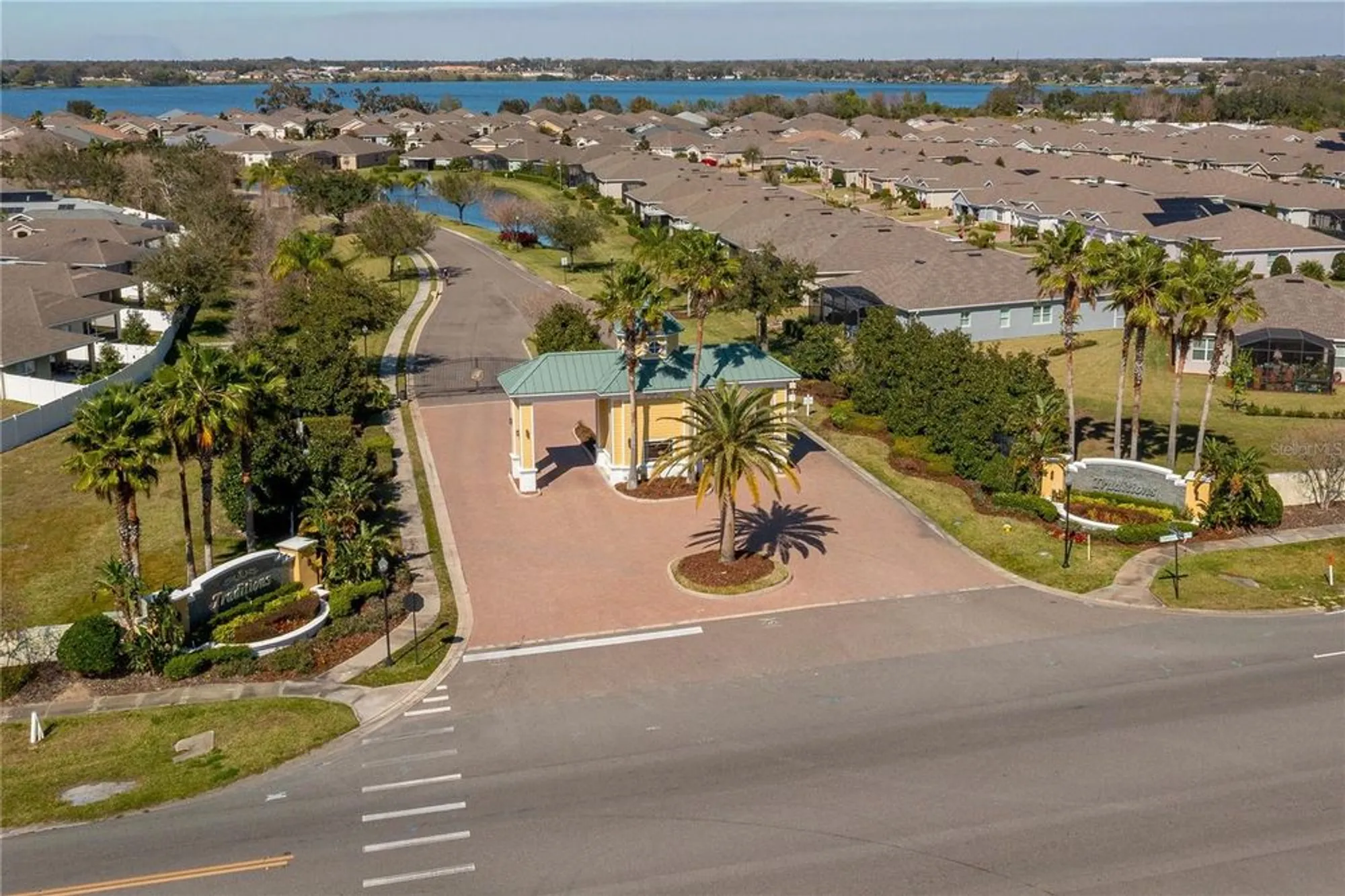 Property Slideshow image 27 of 35 | 2733 attwater loop, Winter Haven, FL, 33884