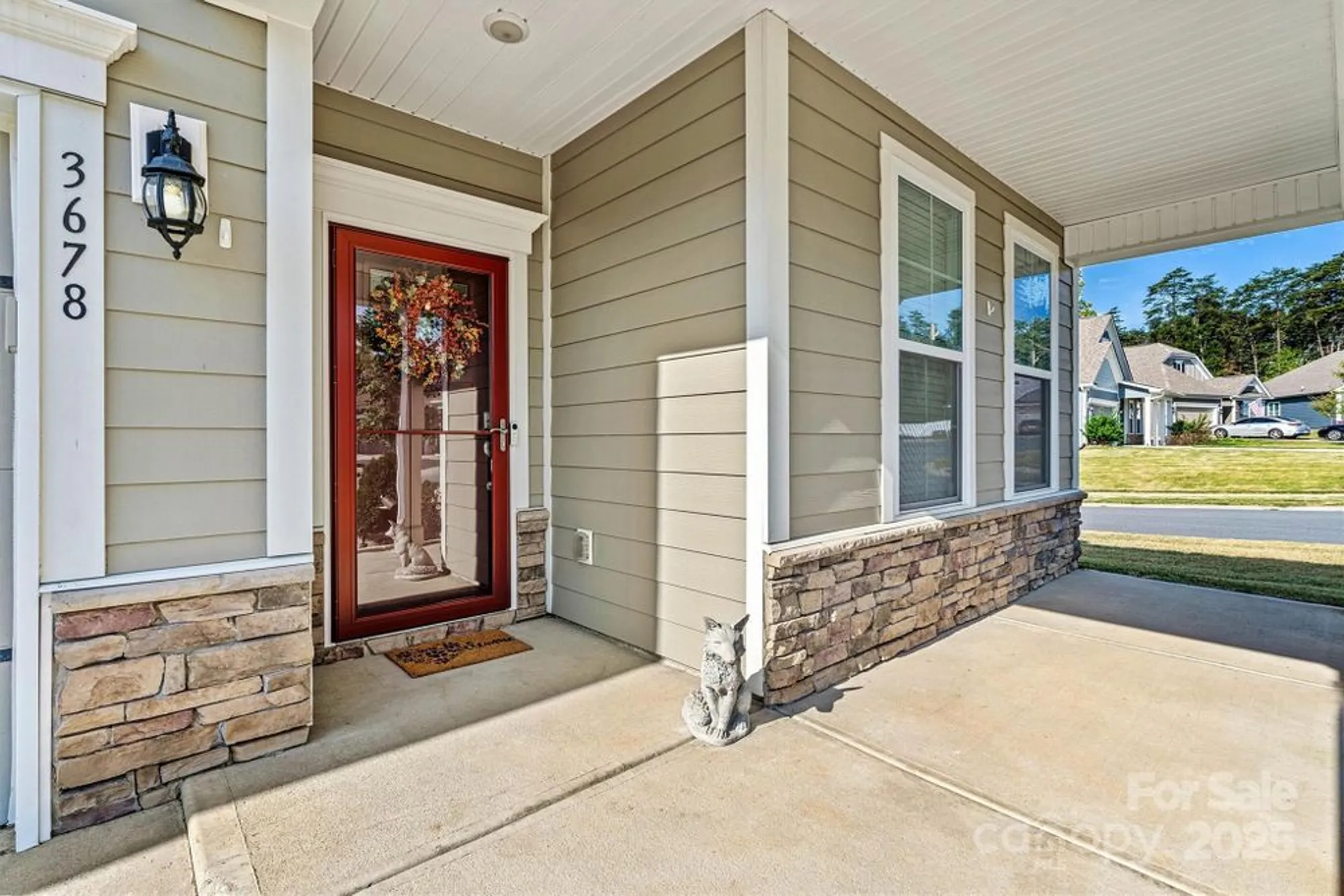 Property Slideshow image 5 of 45 | 3678 norman view dr, Sherrills Ford, NC, 28673