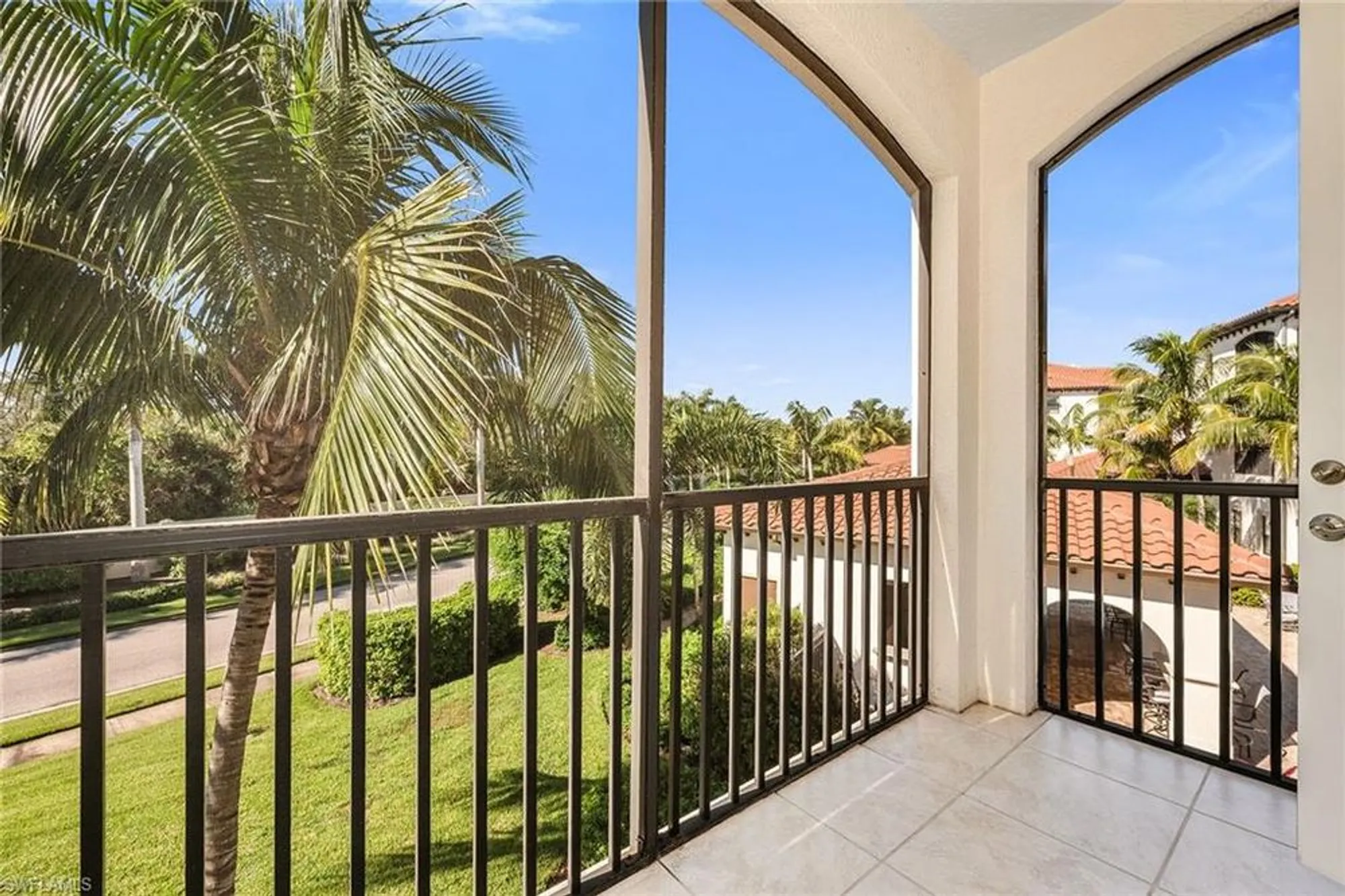 Property Slideshow image 14 of 25 | 4720 colony villas dr 902, Bonita Springs, FL, 34134